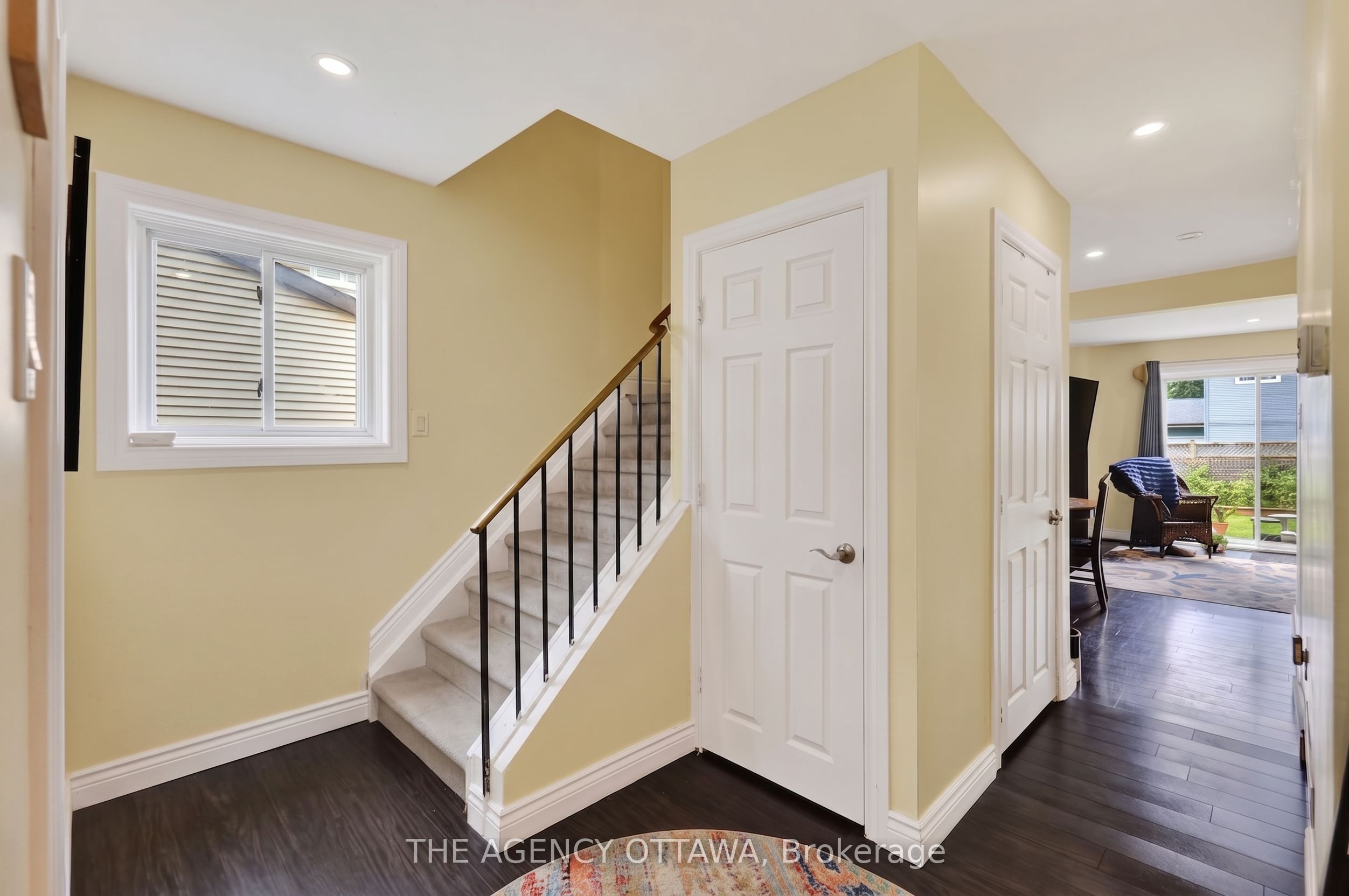 1775 Stonehenge Crescent Property Photo 5
