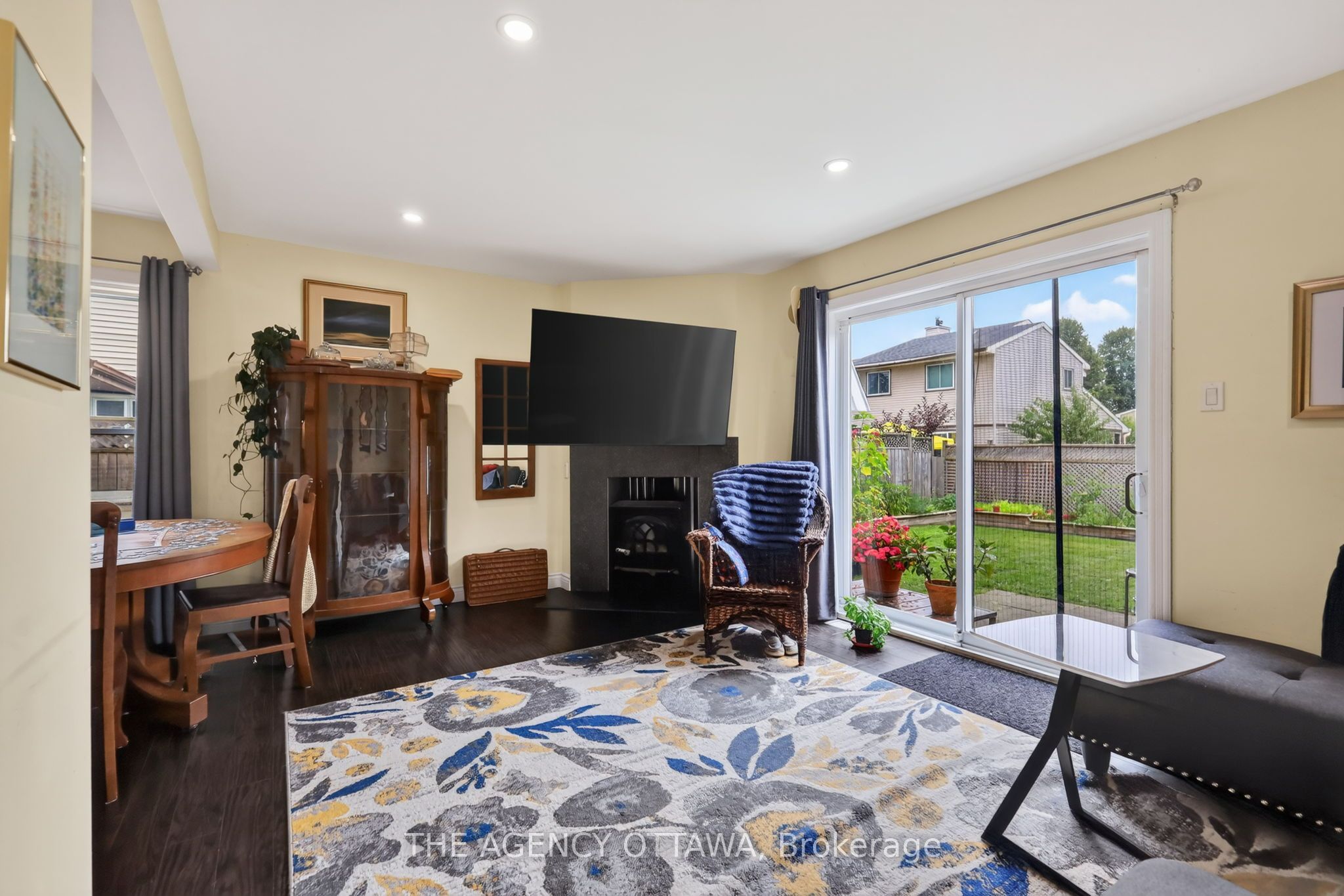 1775 Stonehenge Crescent Property Photo 18