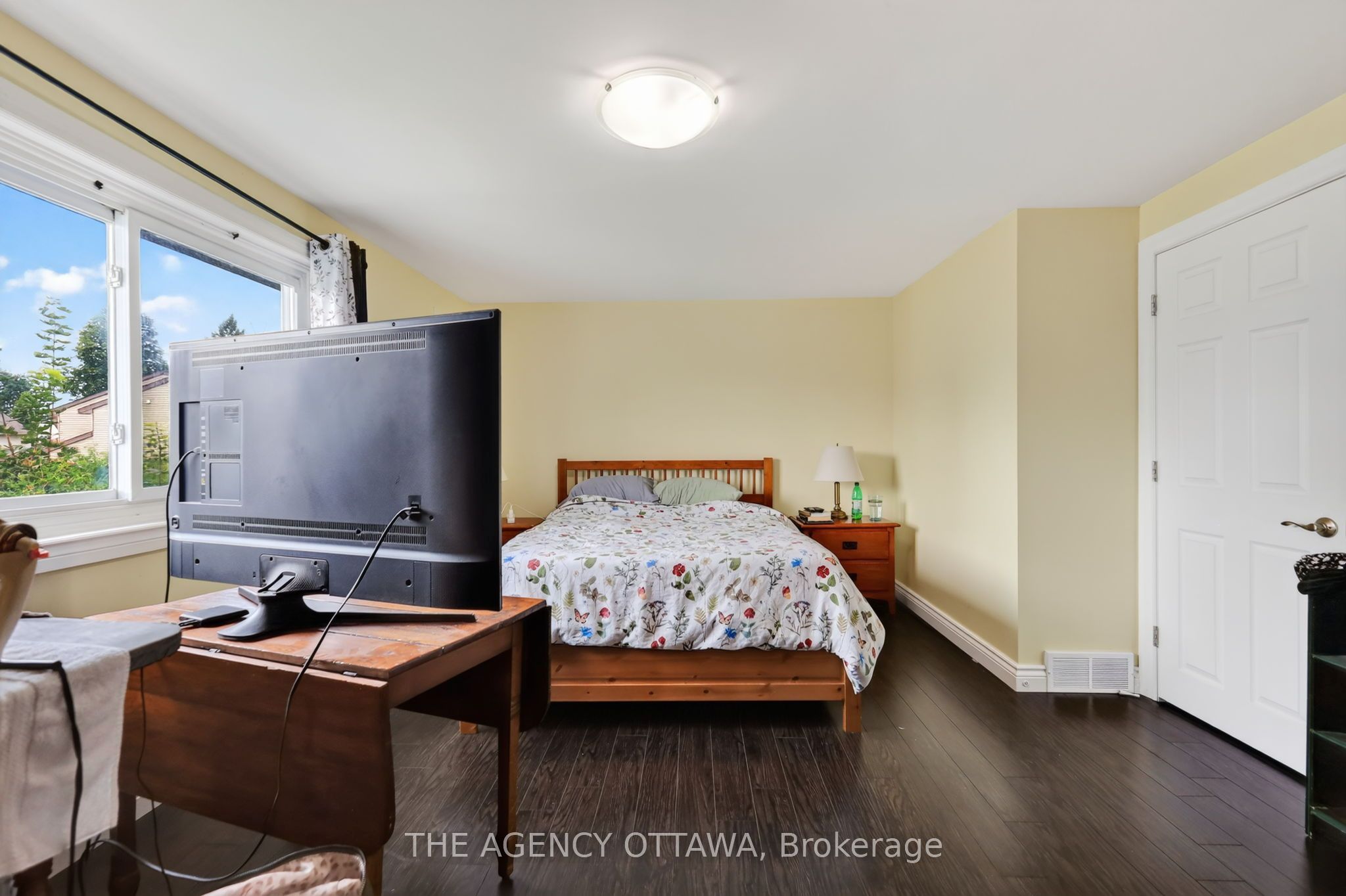 1775 Stonehenge Crescent Property Photo 22