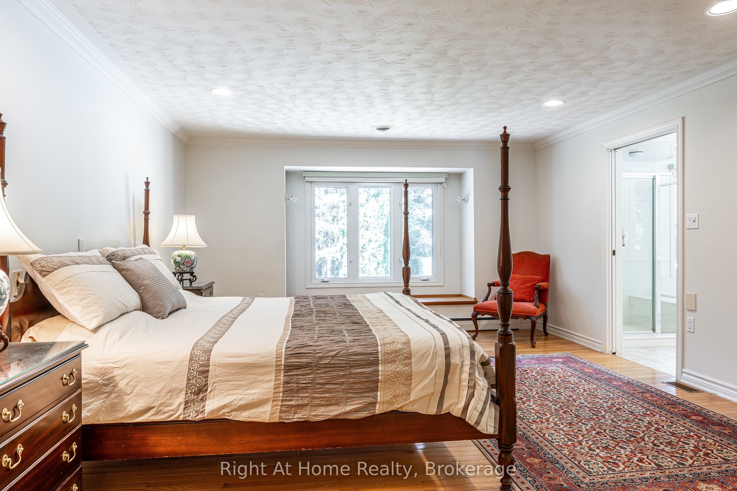 2880 Forest Road Property Photo 17