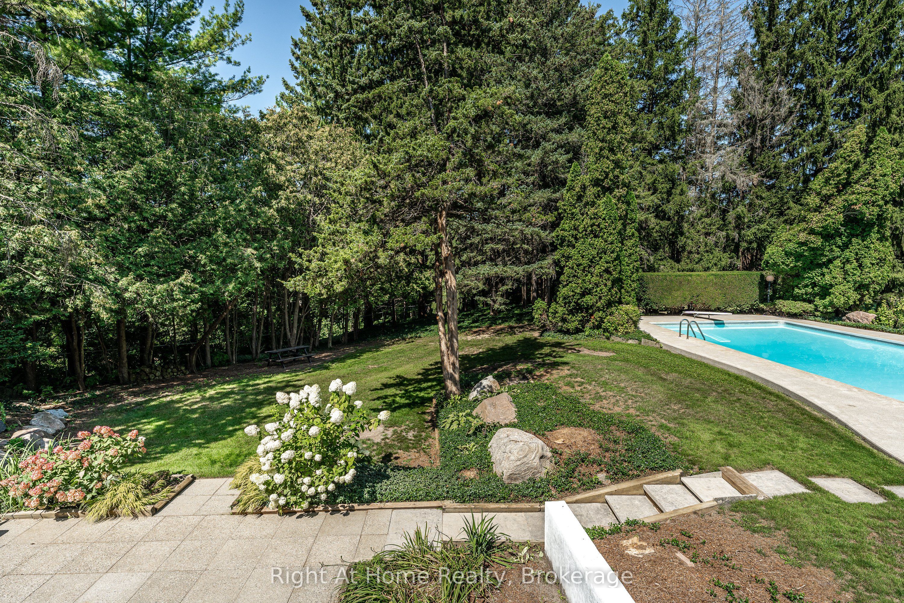 2880 Forest Road Property Photo 29
