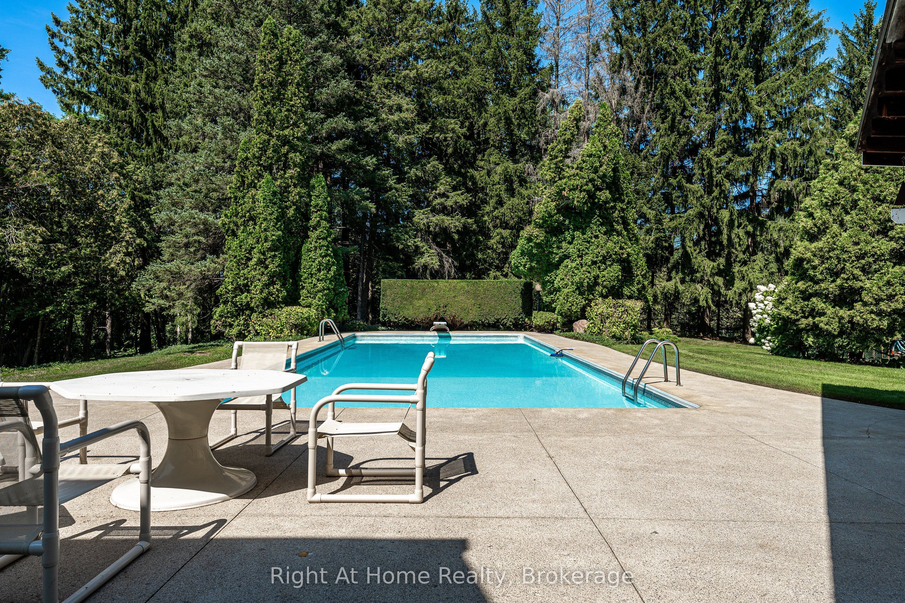 2880 Forest Road Property Photo 33
