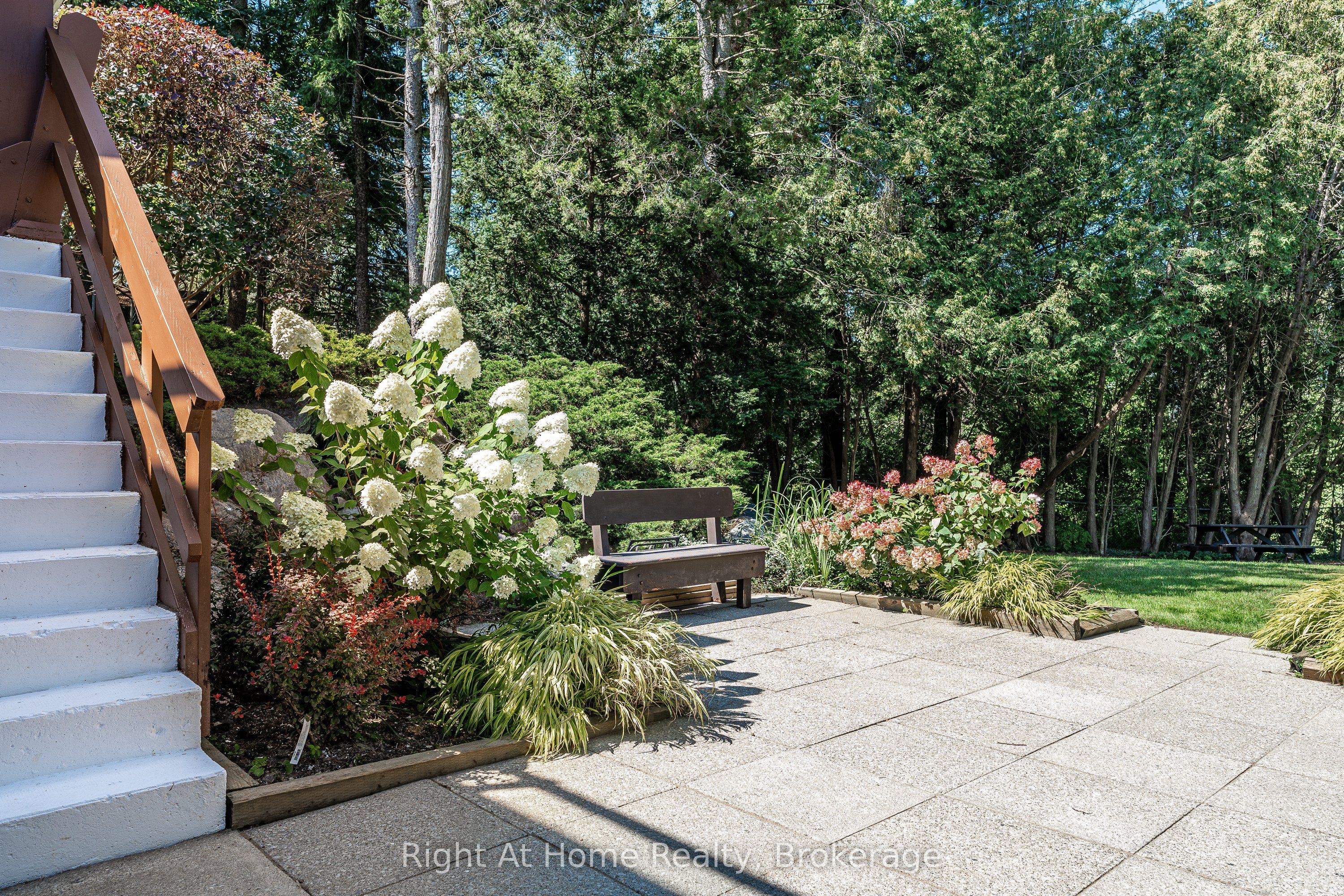 2880 Forest Road Property Photo 35