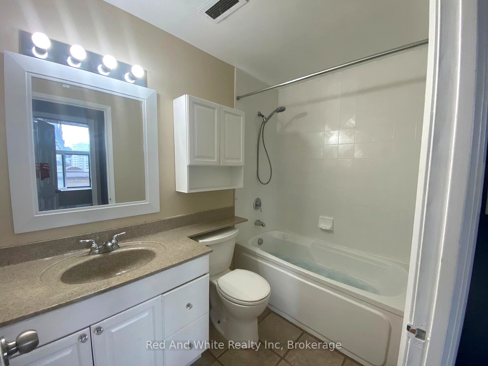 36 James Street S 510 Property Photo 6