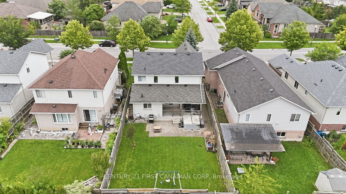 1687 Coronation Drive Property Photo 48
