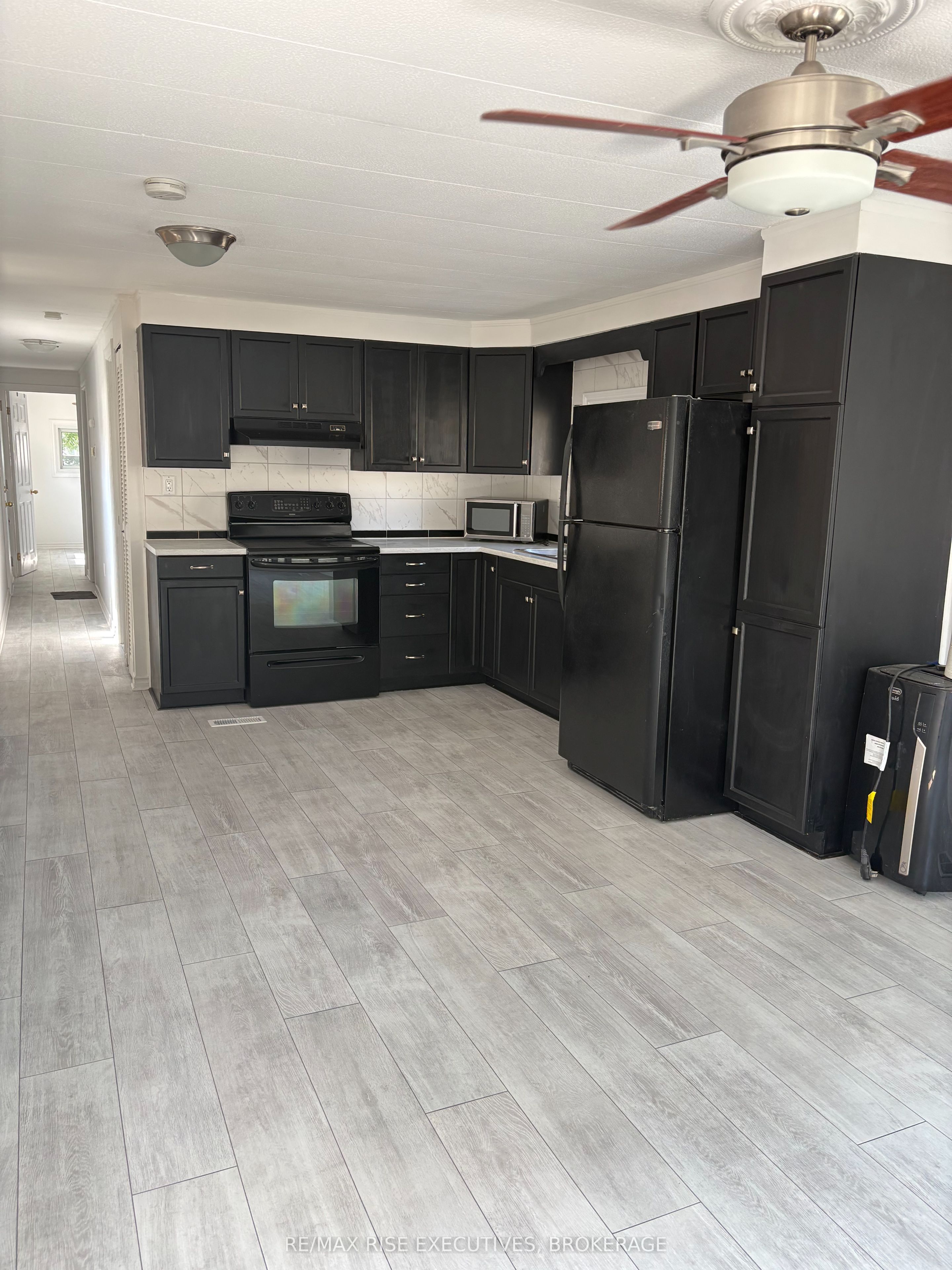 12 Wentworth Drive Property Photo 5