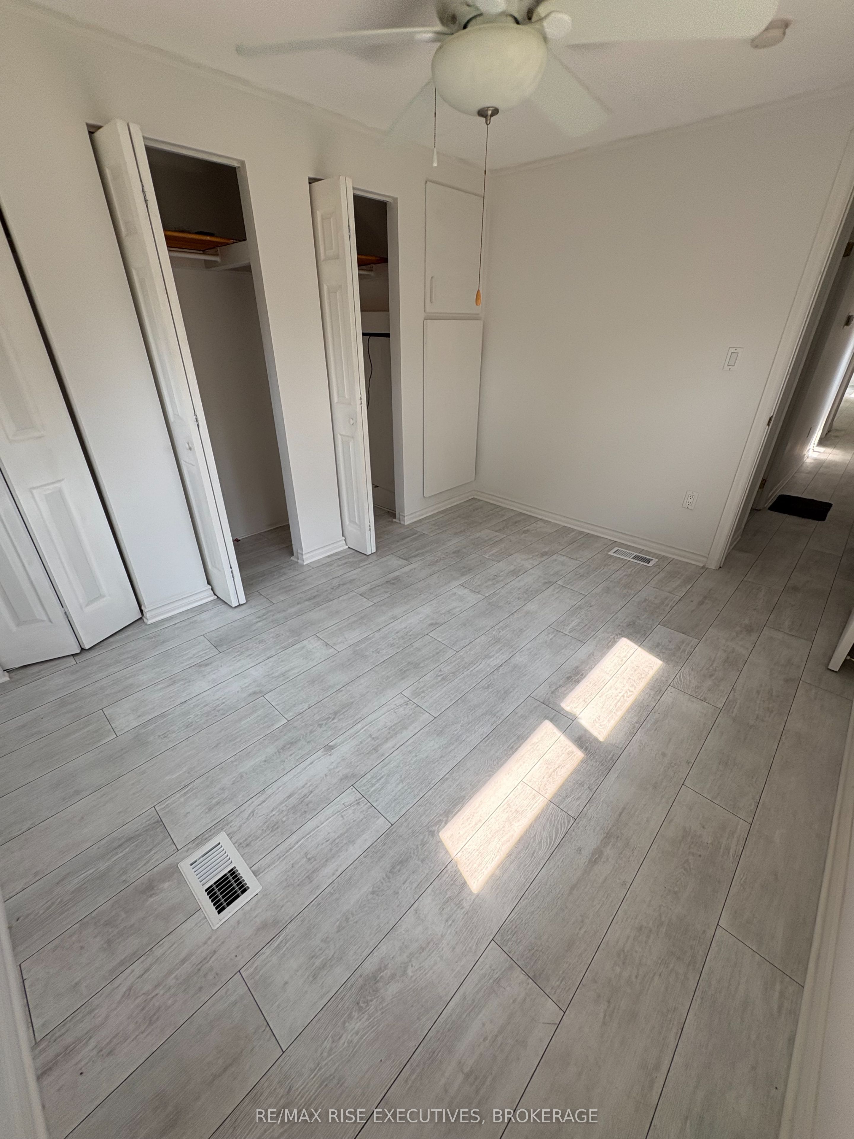 12 Wentworth Drive Property Photo 13
