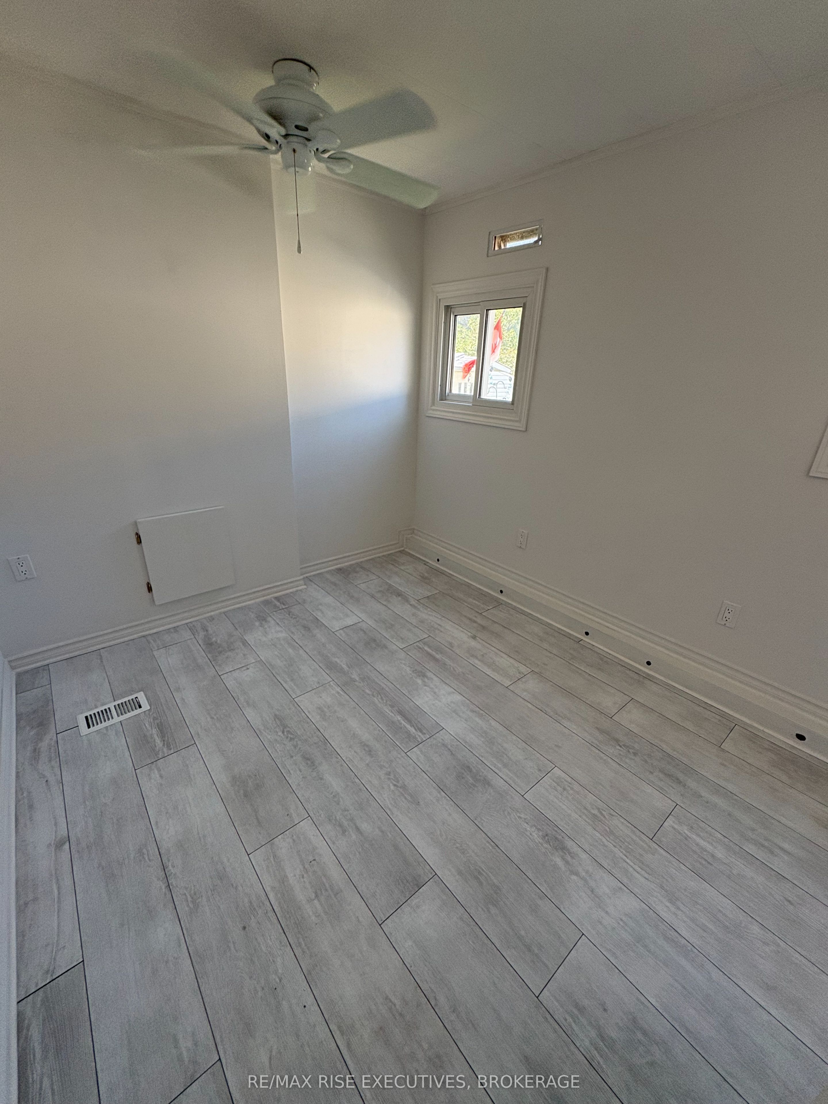 12 Wentworth Drive Property Photo 15