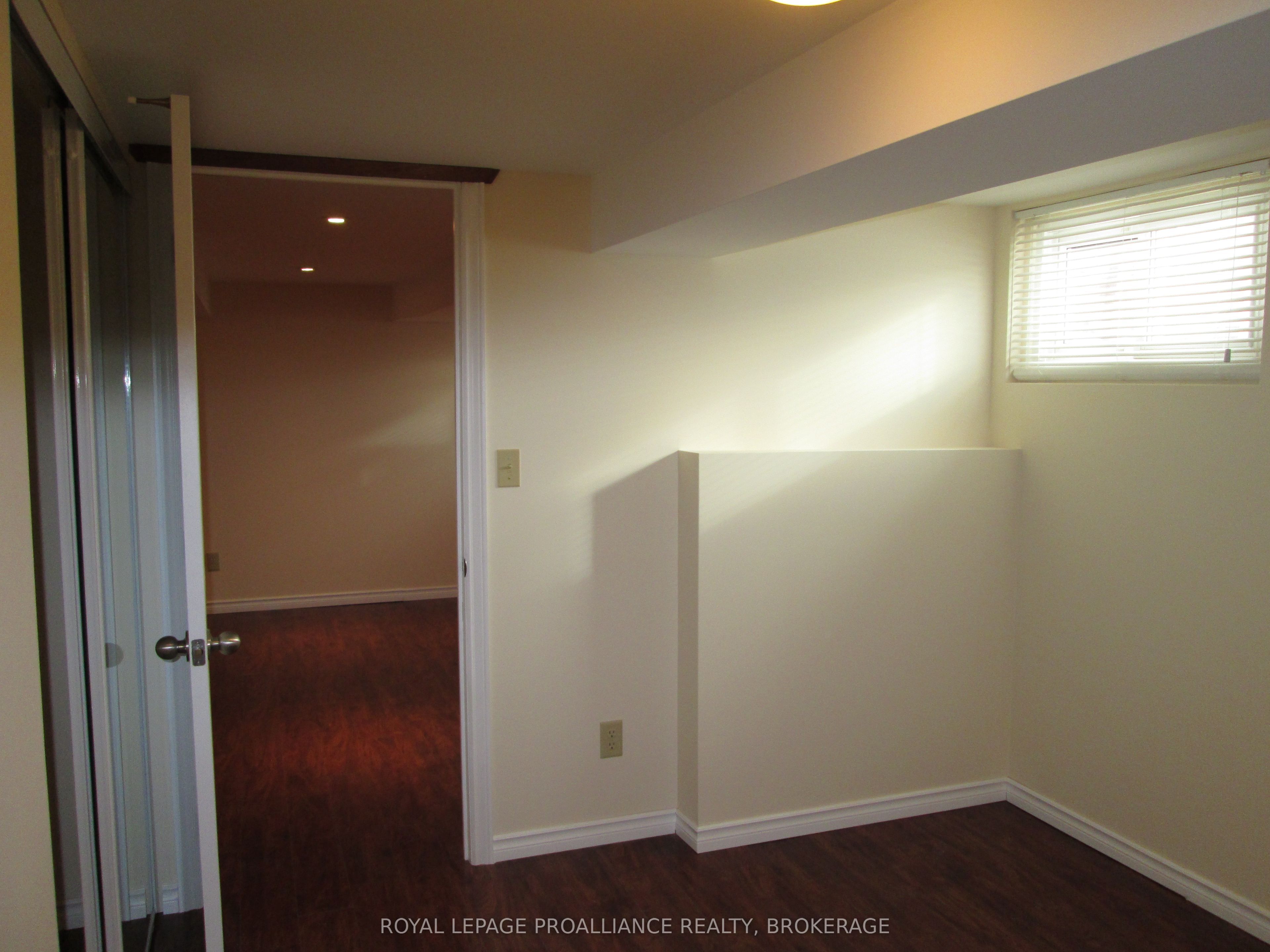 50 Campbell Crescent Property Photo 17