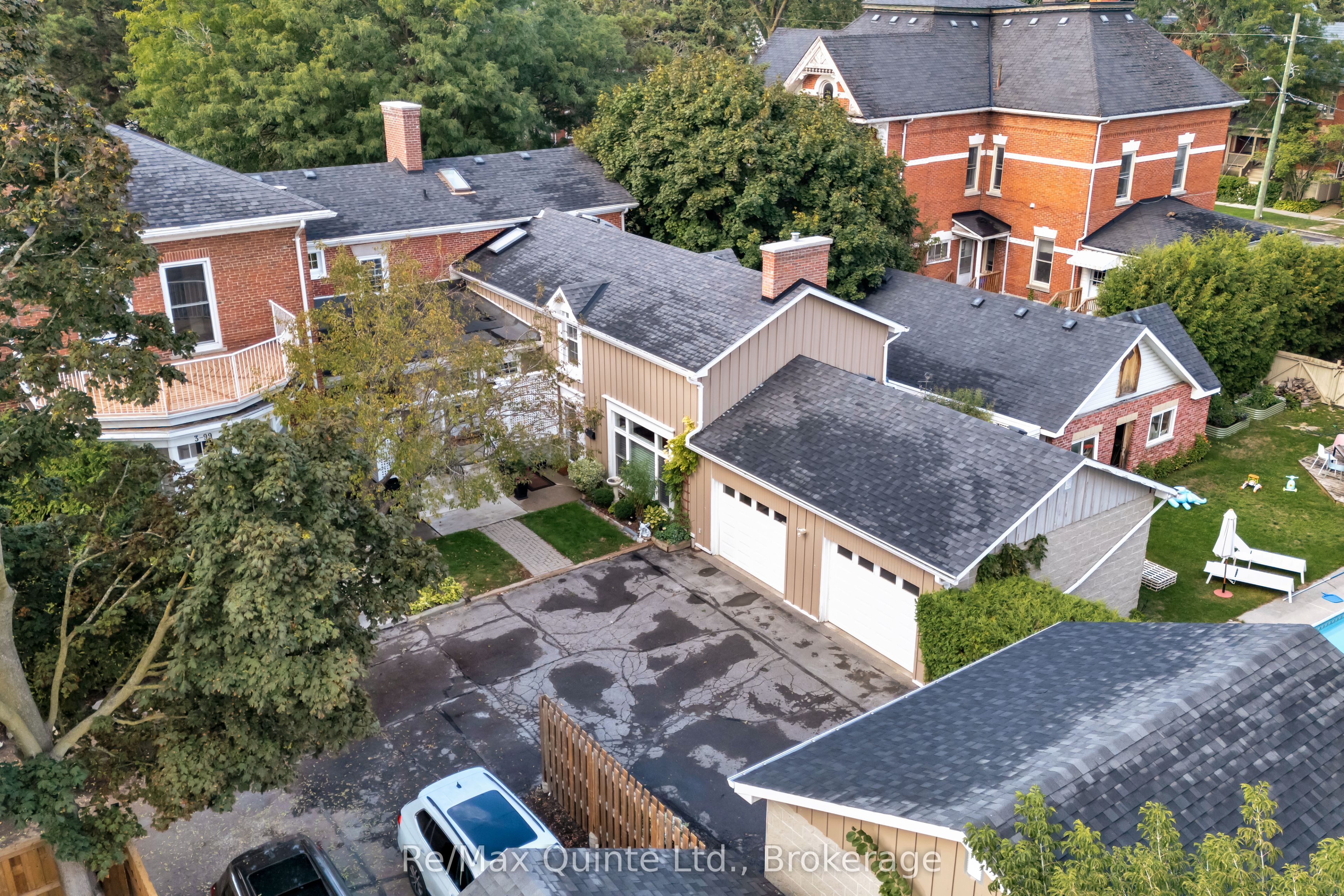 99 Bridge Street E 5 Property Photo 1