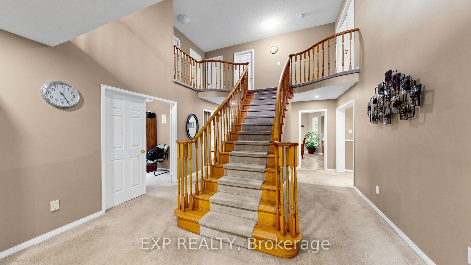 28 Hurlbut Place Property Photo 19