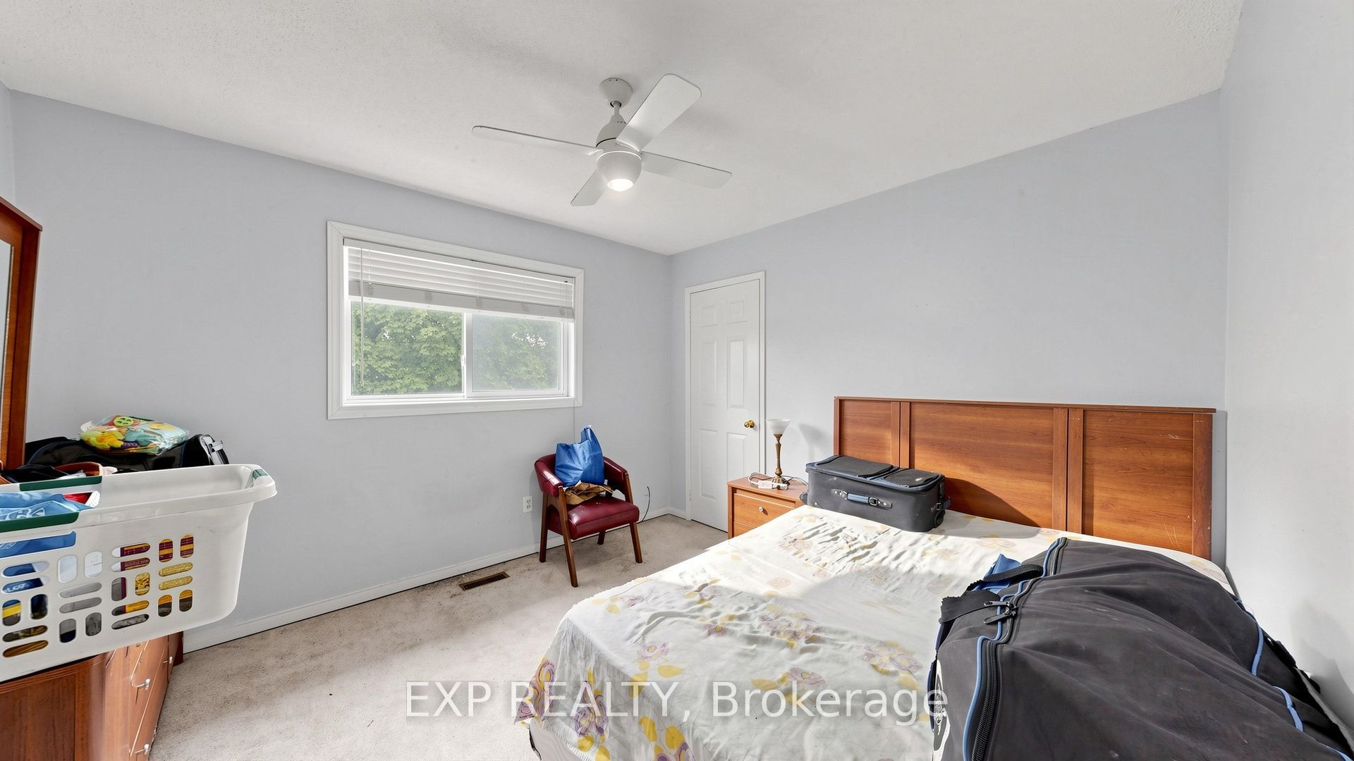 28 Hurlbut Place Property Photo 31