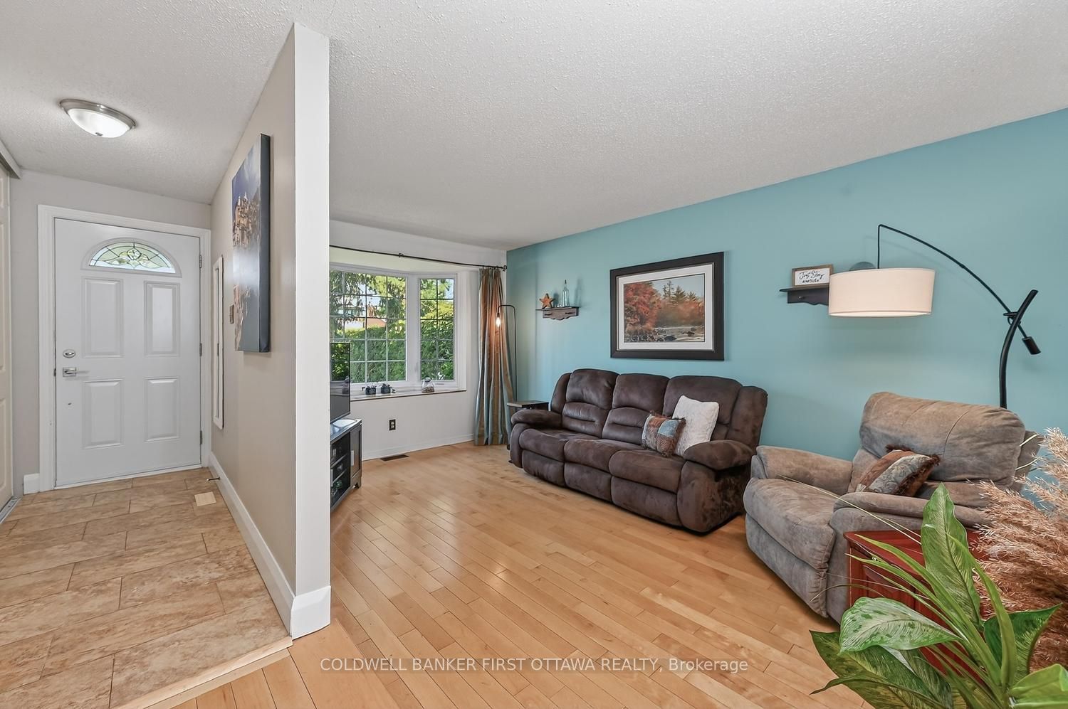 1528 Brookmill Lane Property Photo 4