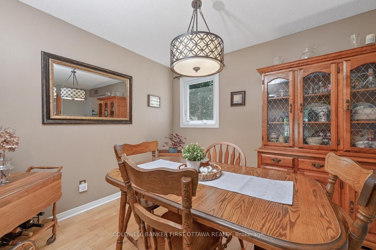 1528 Brookmill Lane Property Photo 6
