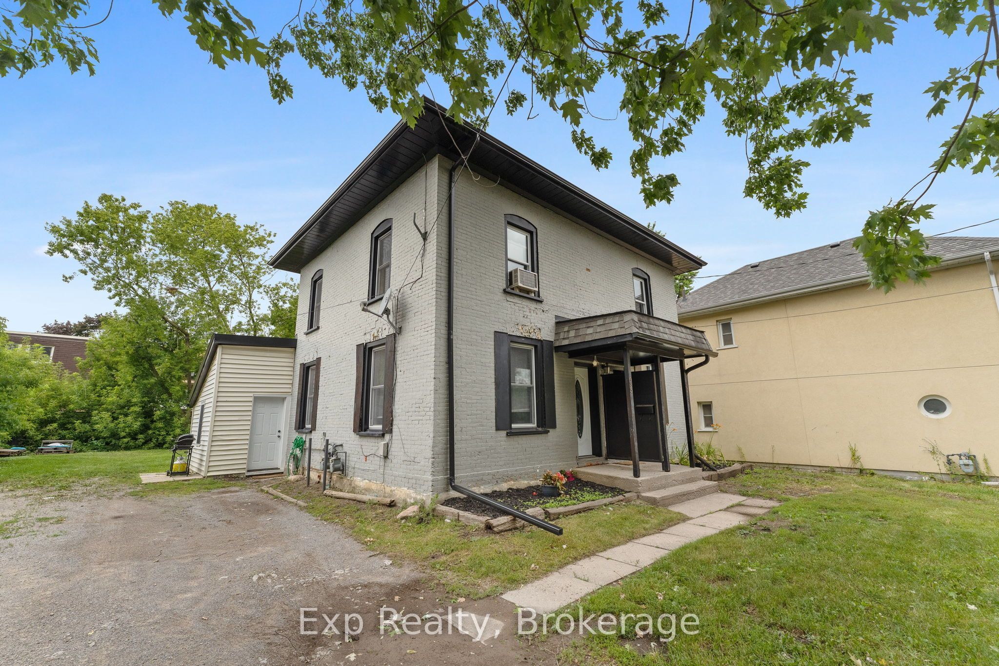 497 Donegal Street Property Photo 3