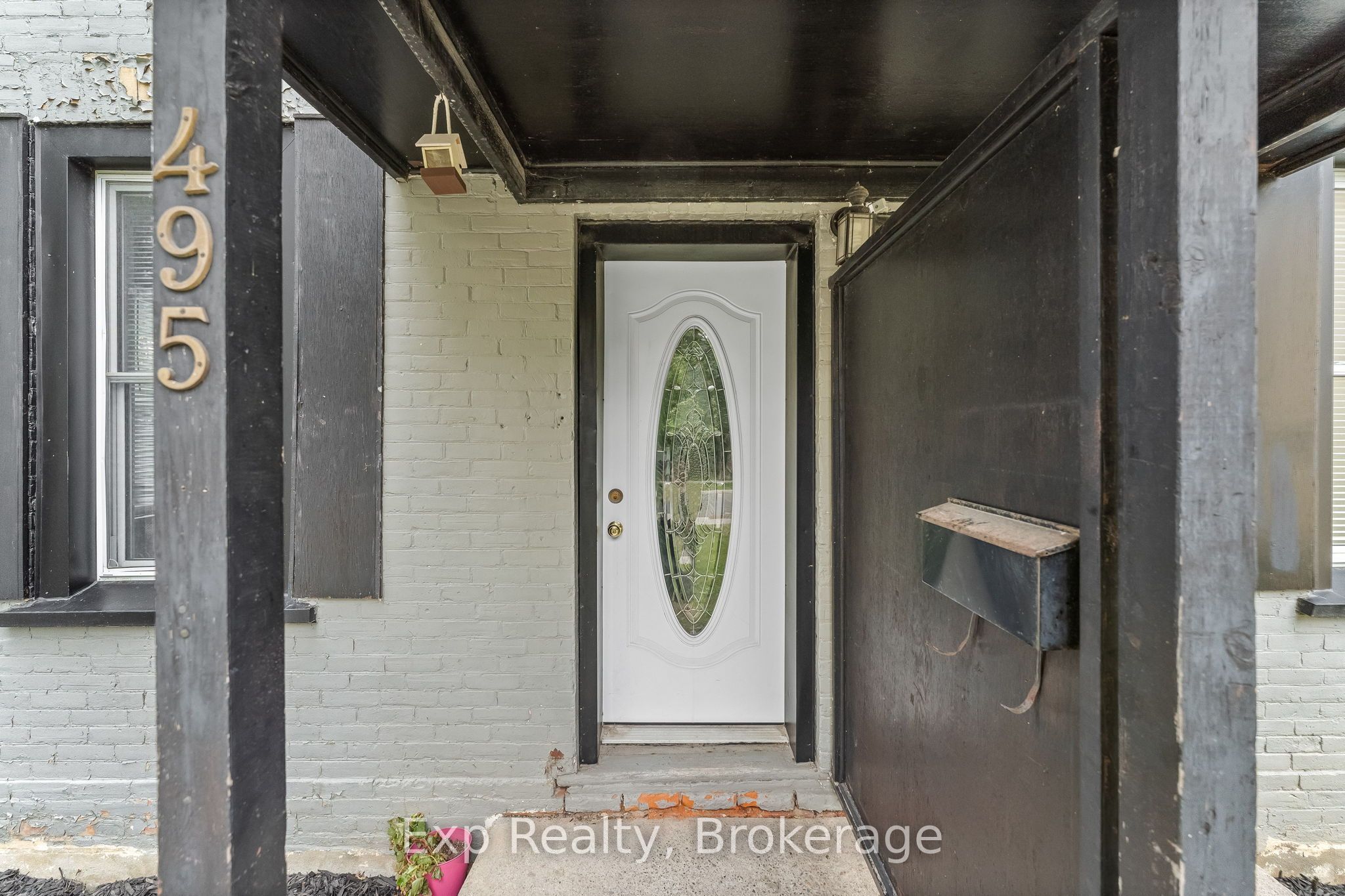 497 Donegal Street Property Photo 5