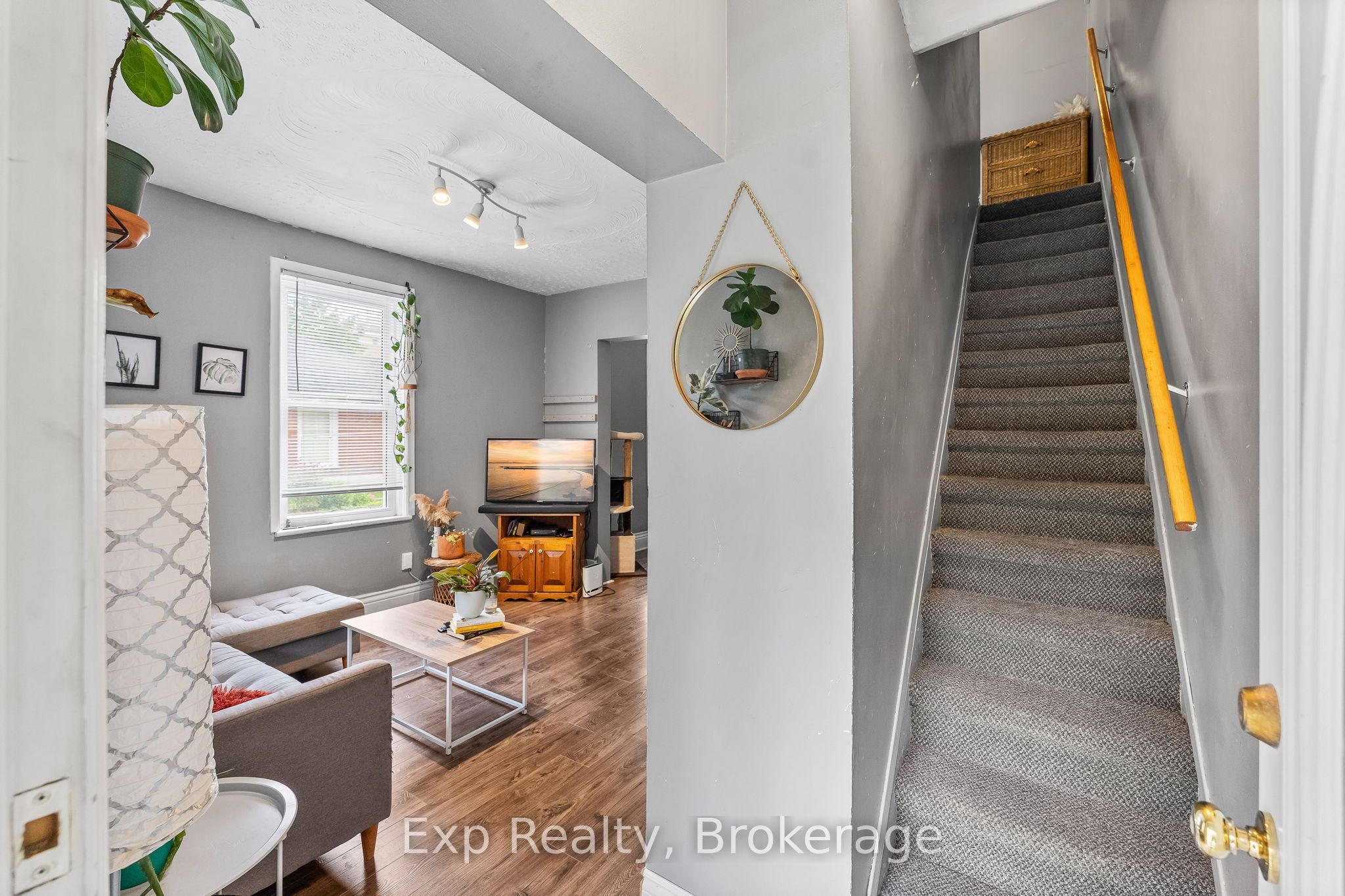 497 Donegal Street Property Photo 6