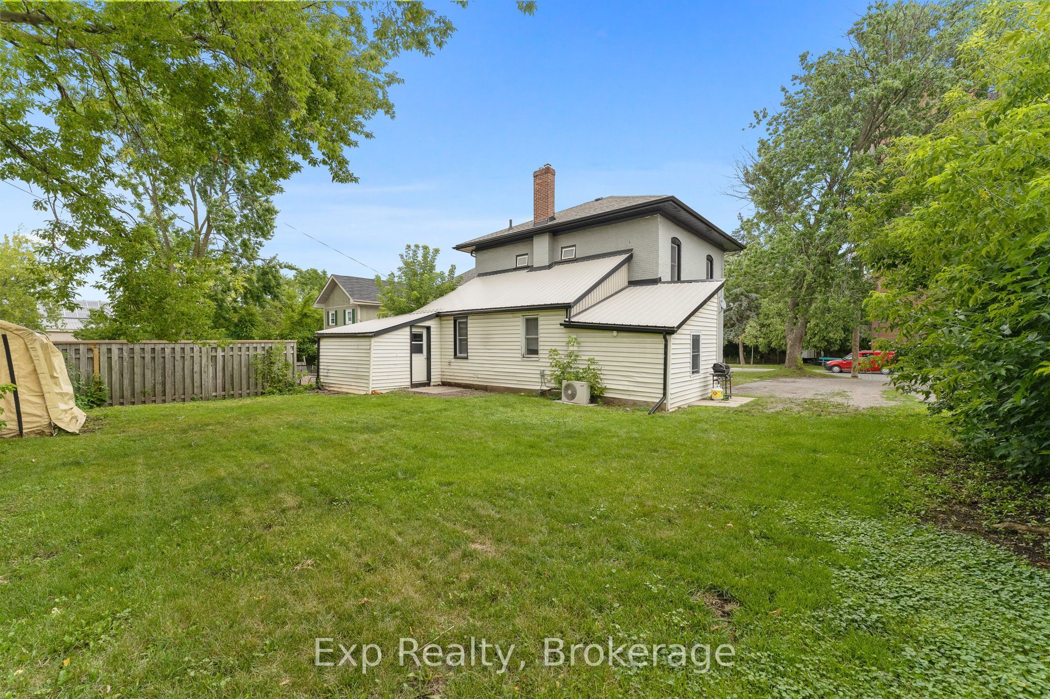 497 Donegal Street Property Photo 27