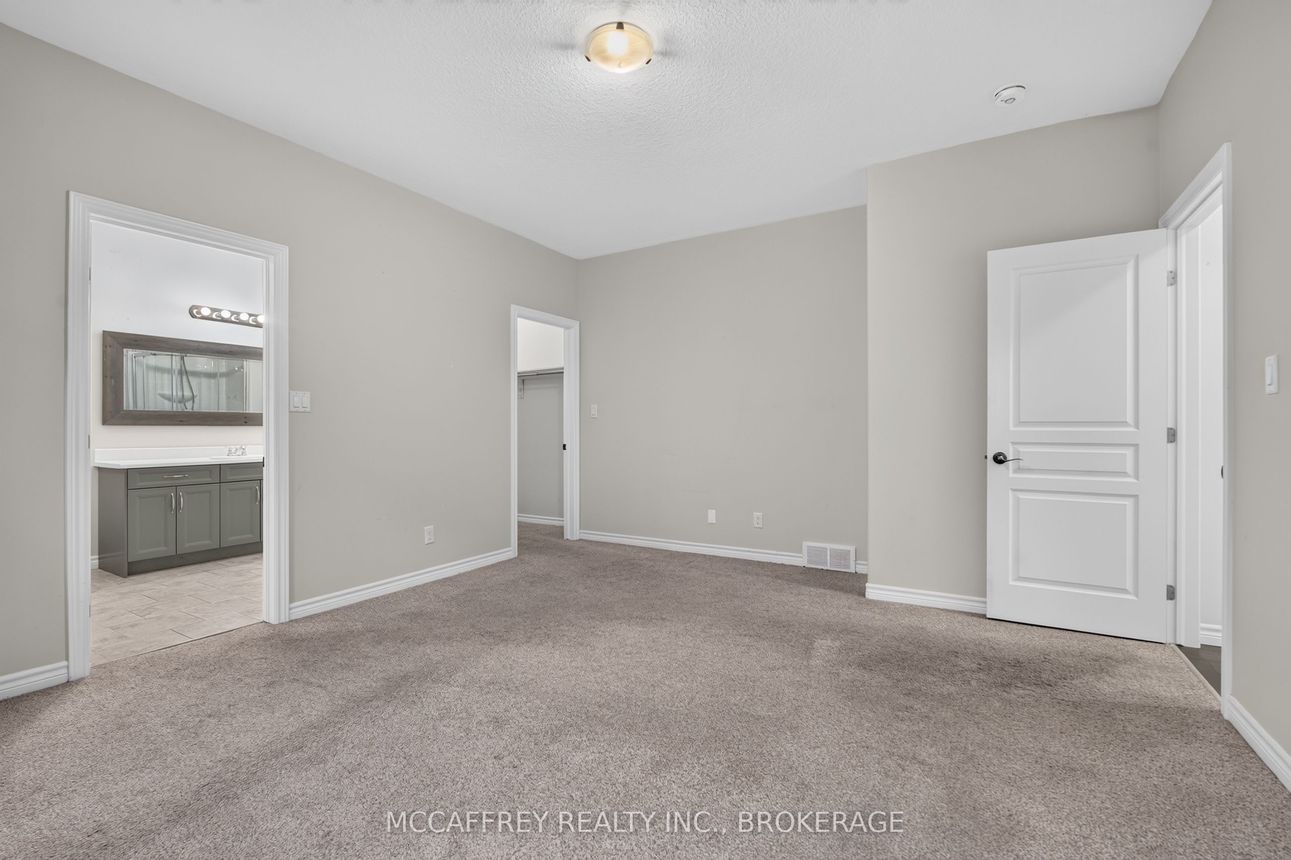 1286 Carfa Crescent Property Photo 22
