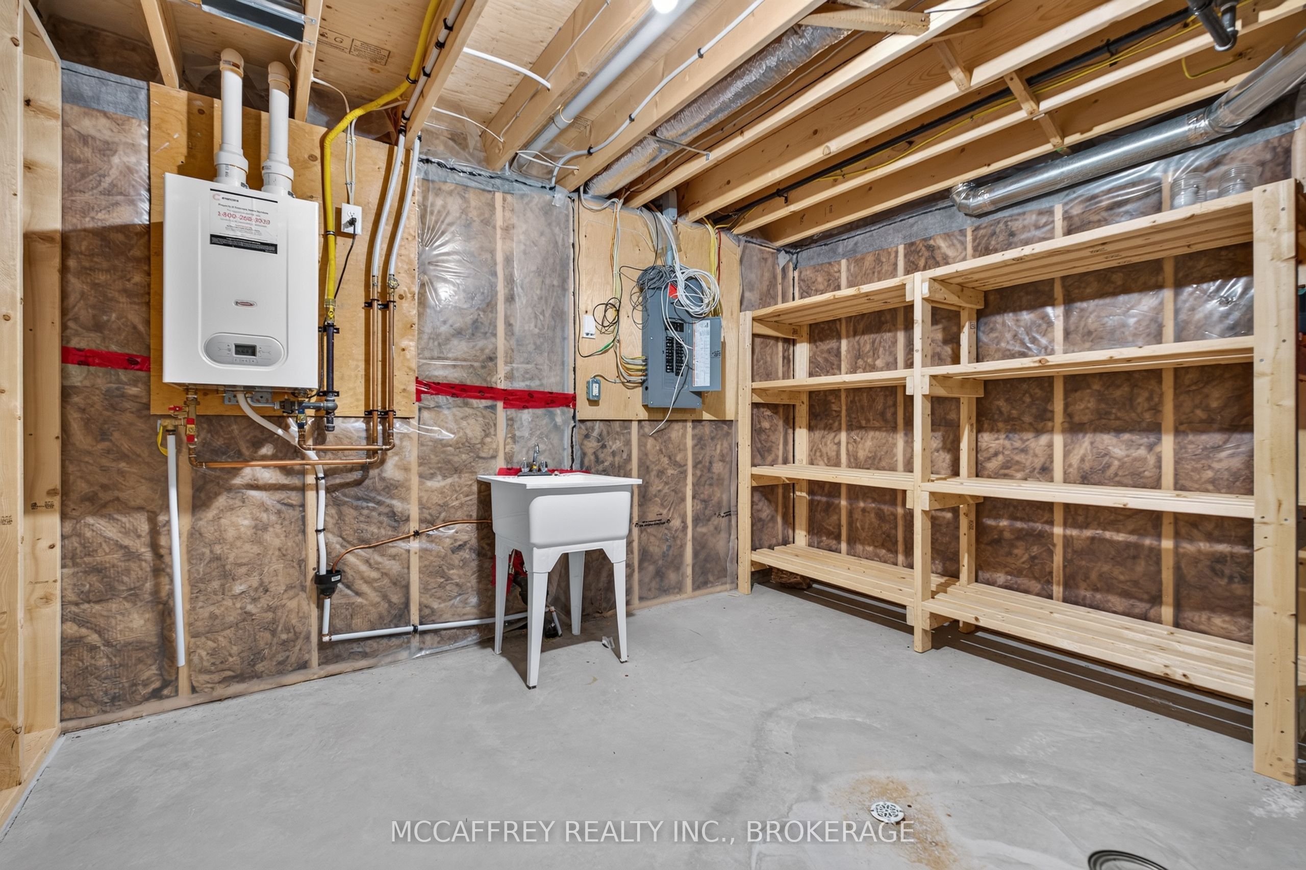 1286 Carfa Crescent Property Photo 41
