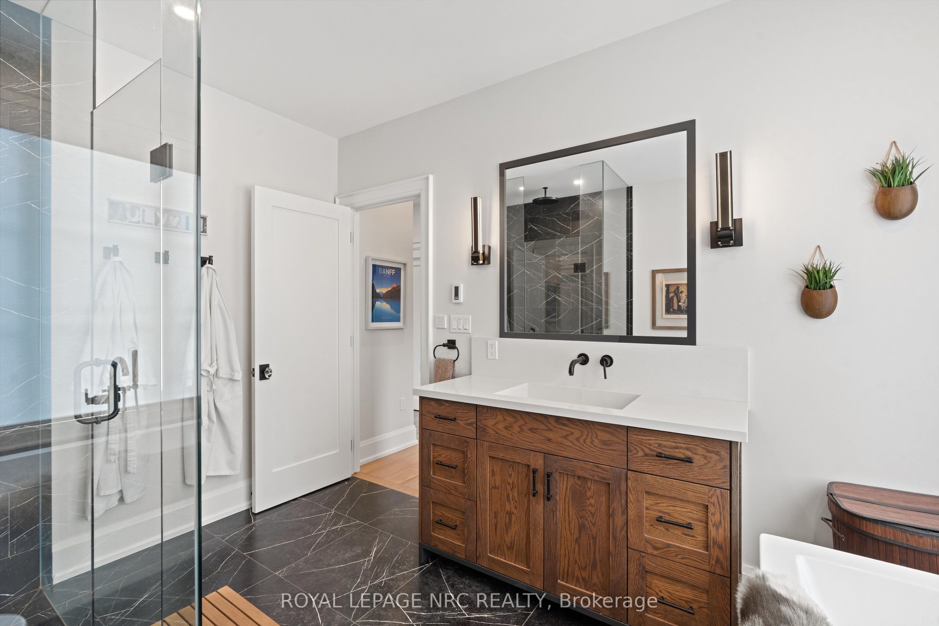 1 Briarfield Crescent Property Photo 22