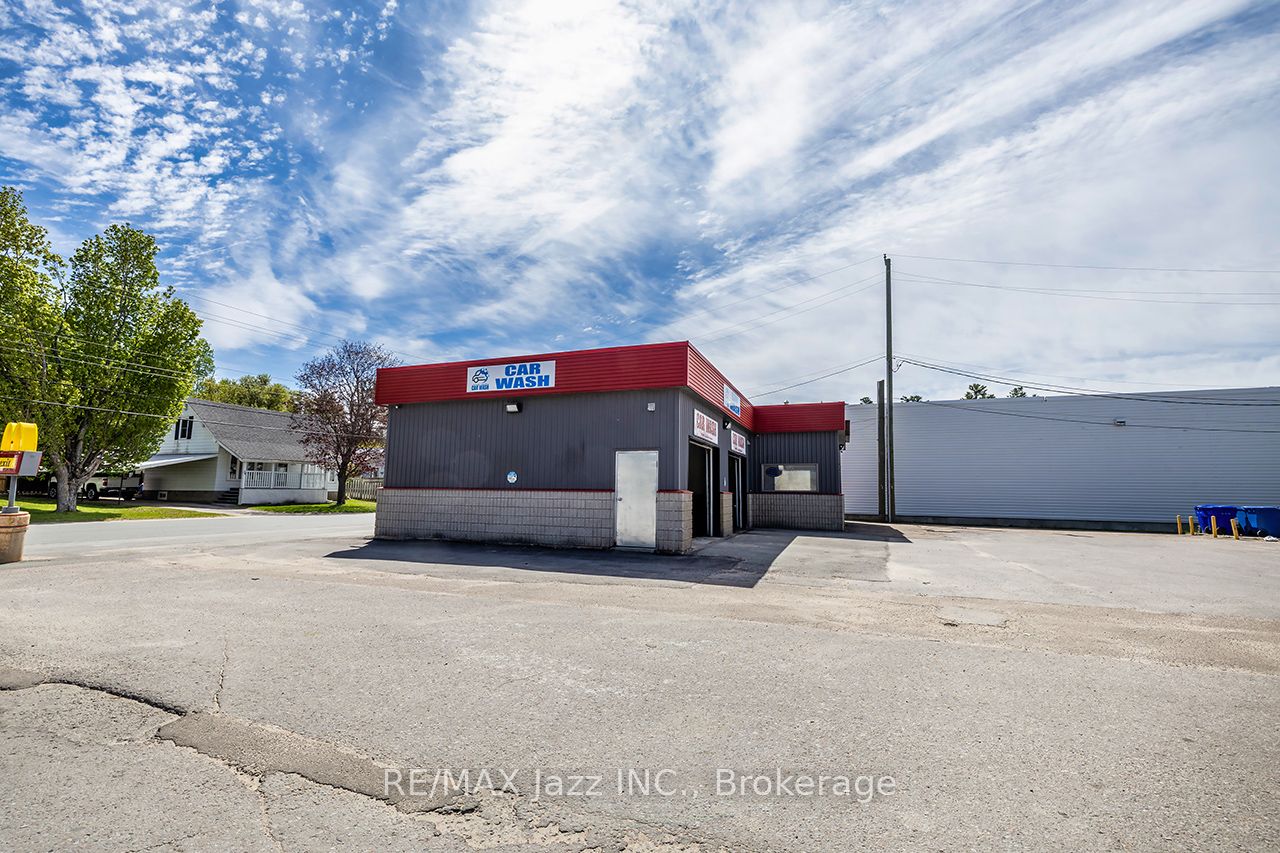 58 Cleak Street Property Photo 6