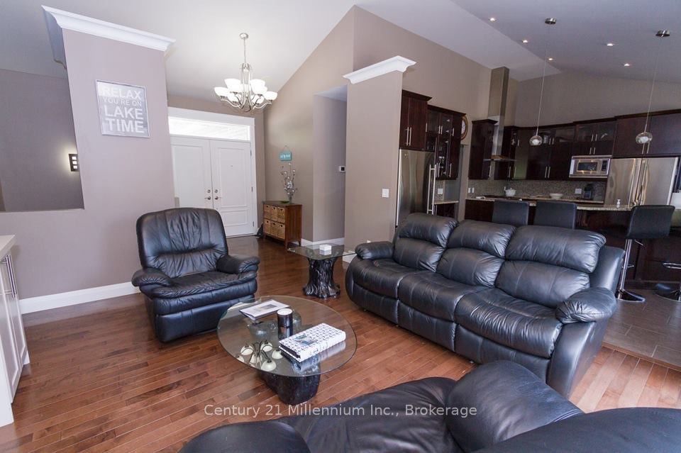 72235 Lakeshore Drive Property Photo 5