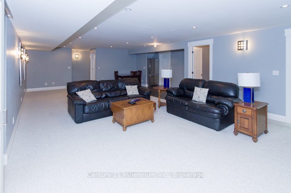 72235 Lakeshore Drive Property Photo 9