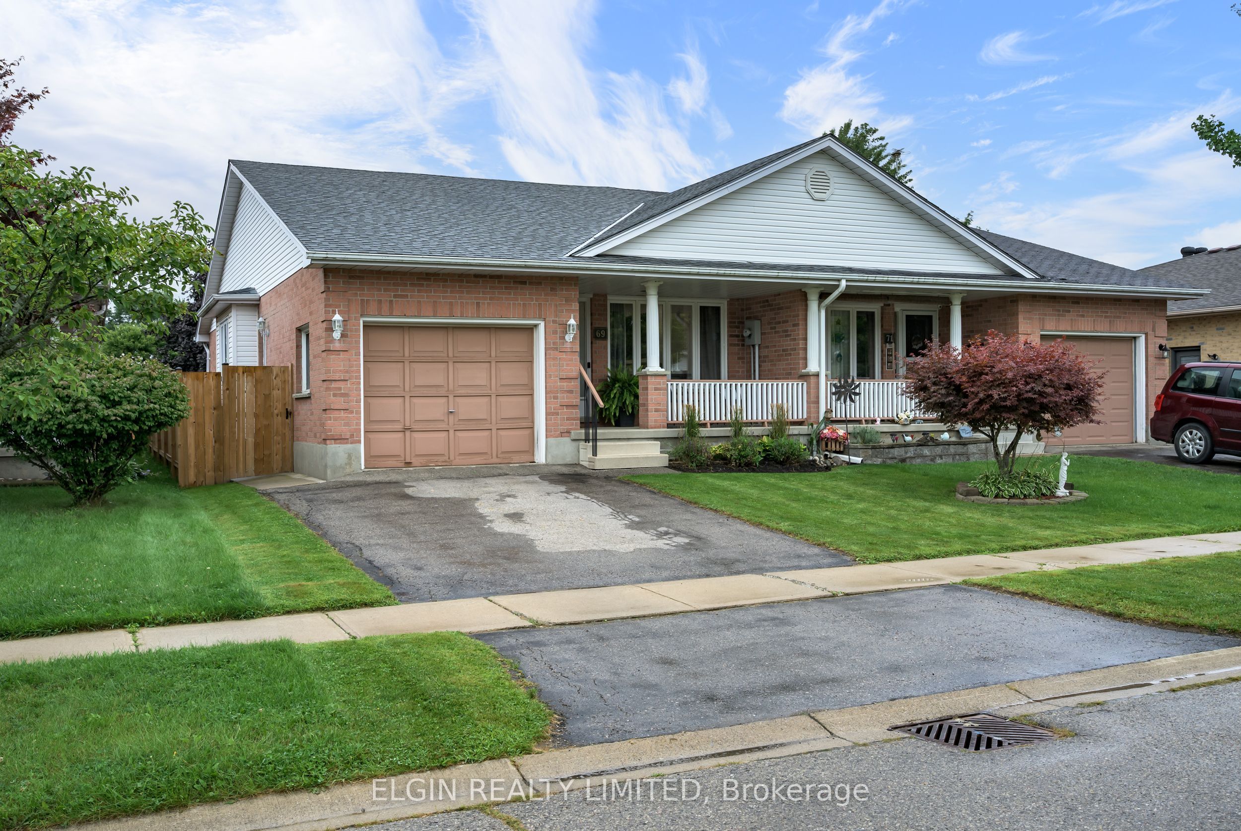 69 Carrie Crescent Property Photo 1