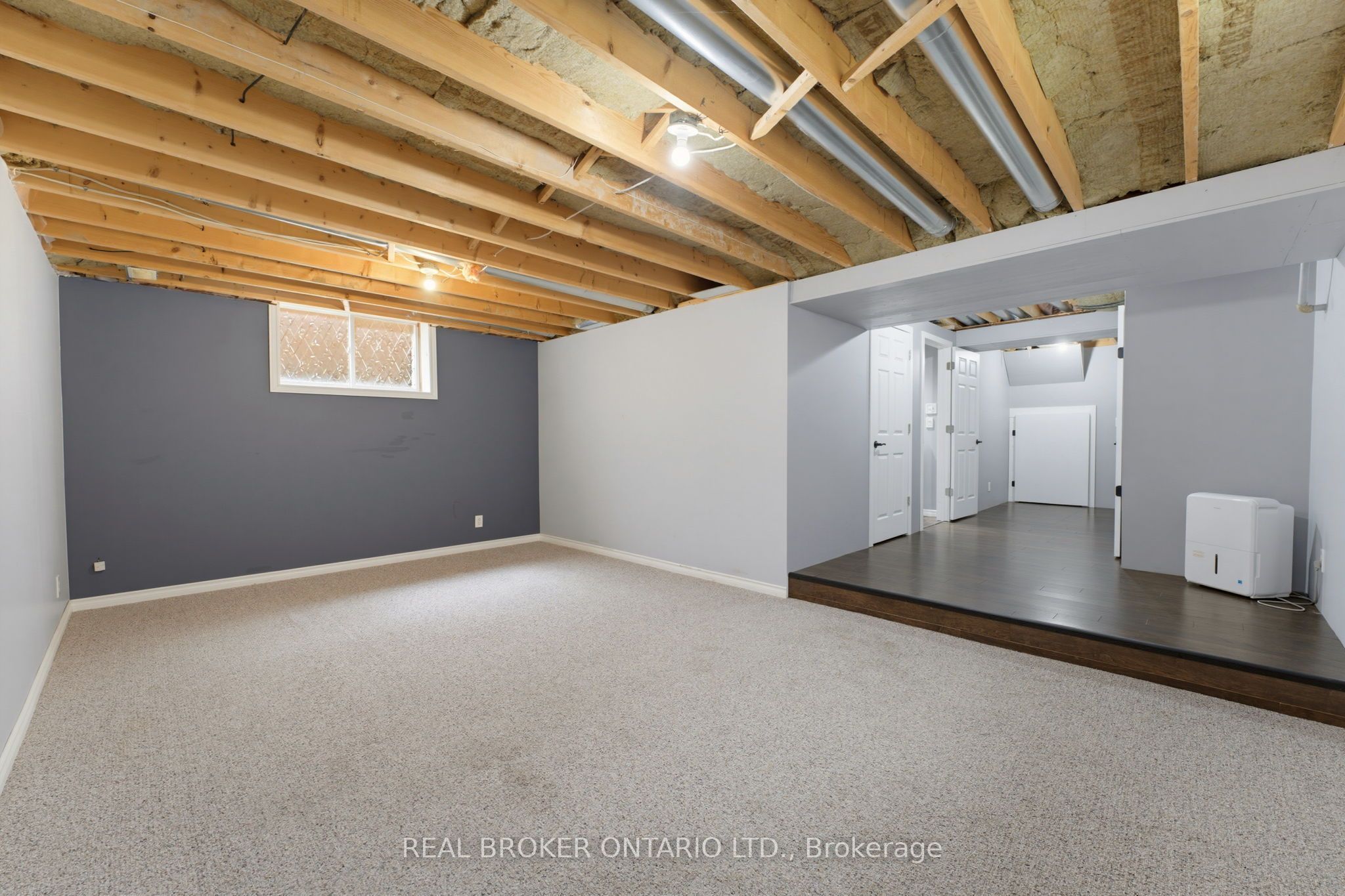 592 Little Dover Crescent Property Photo 21