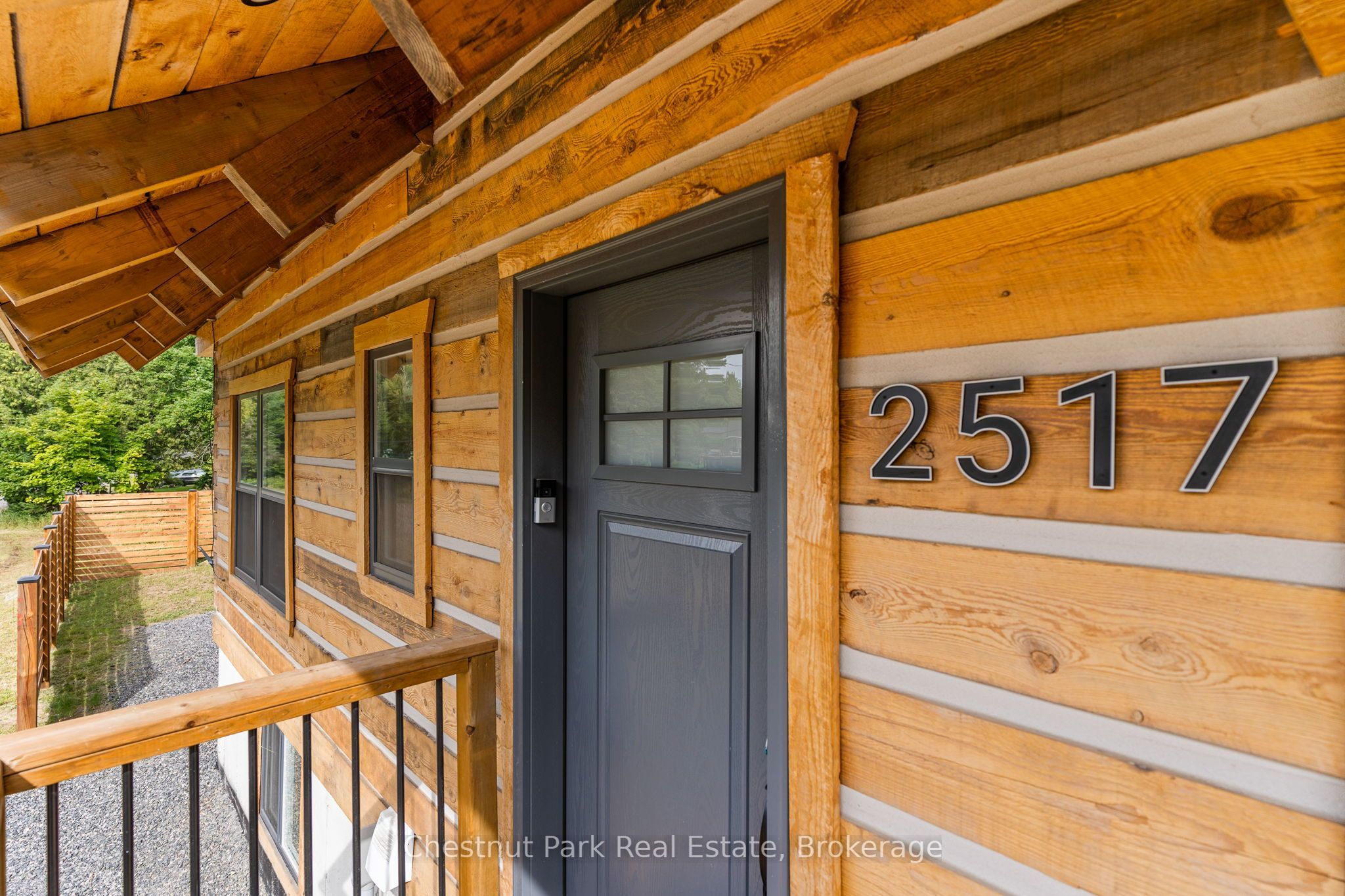 2517 North Shore Road Property Photo 3