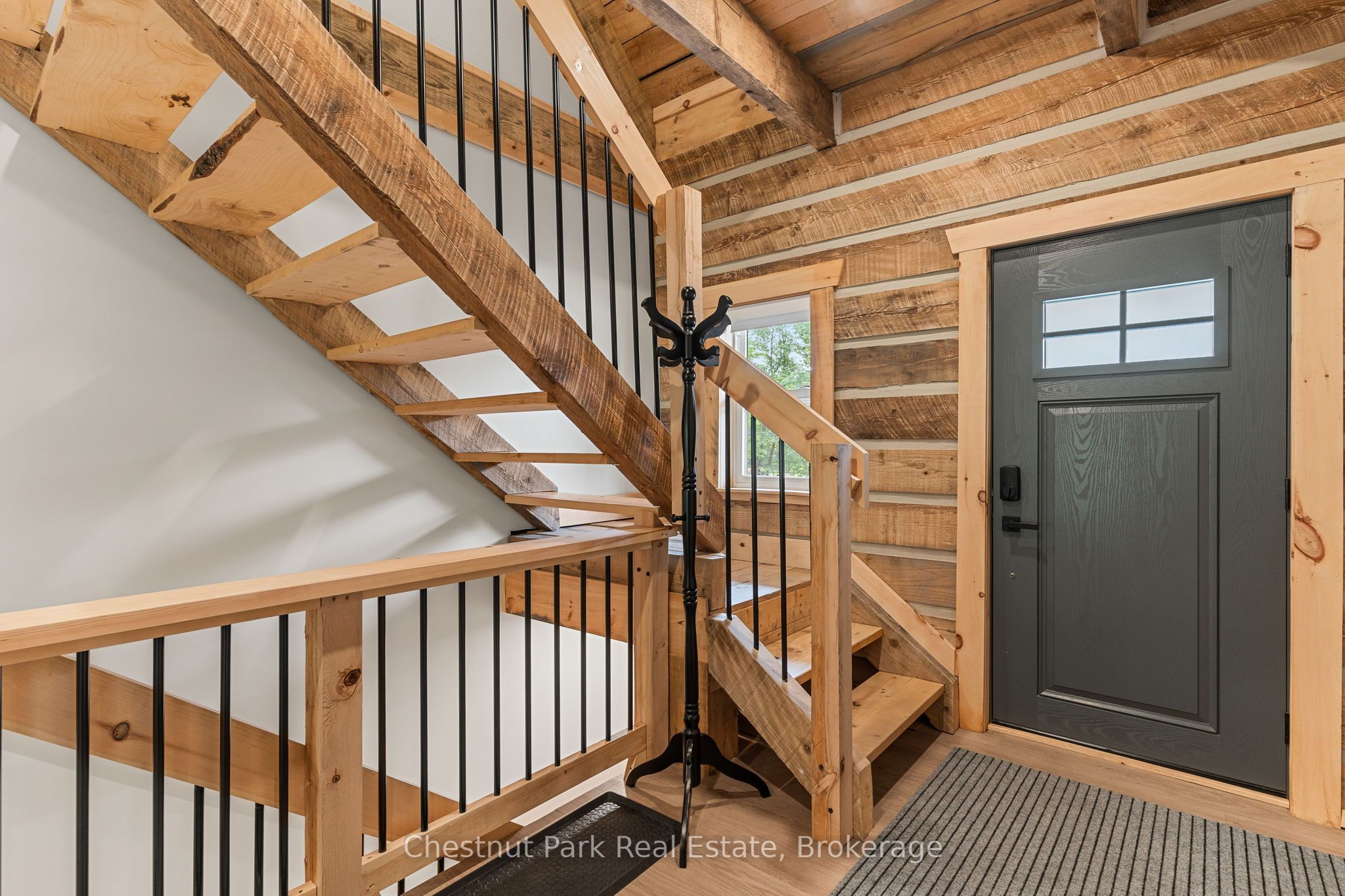 2517 North Shore Road Property Photo 4