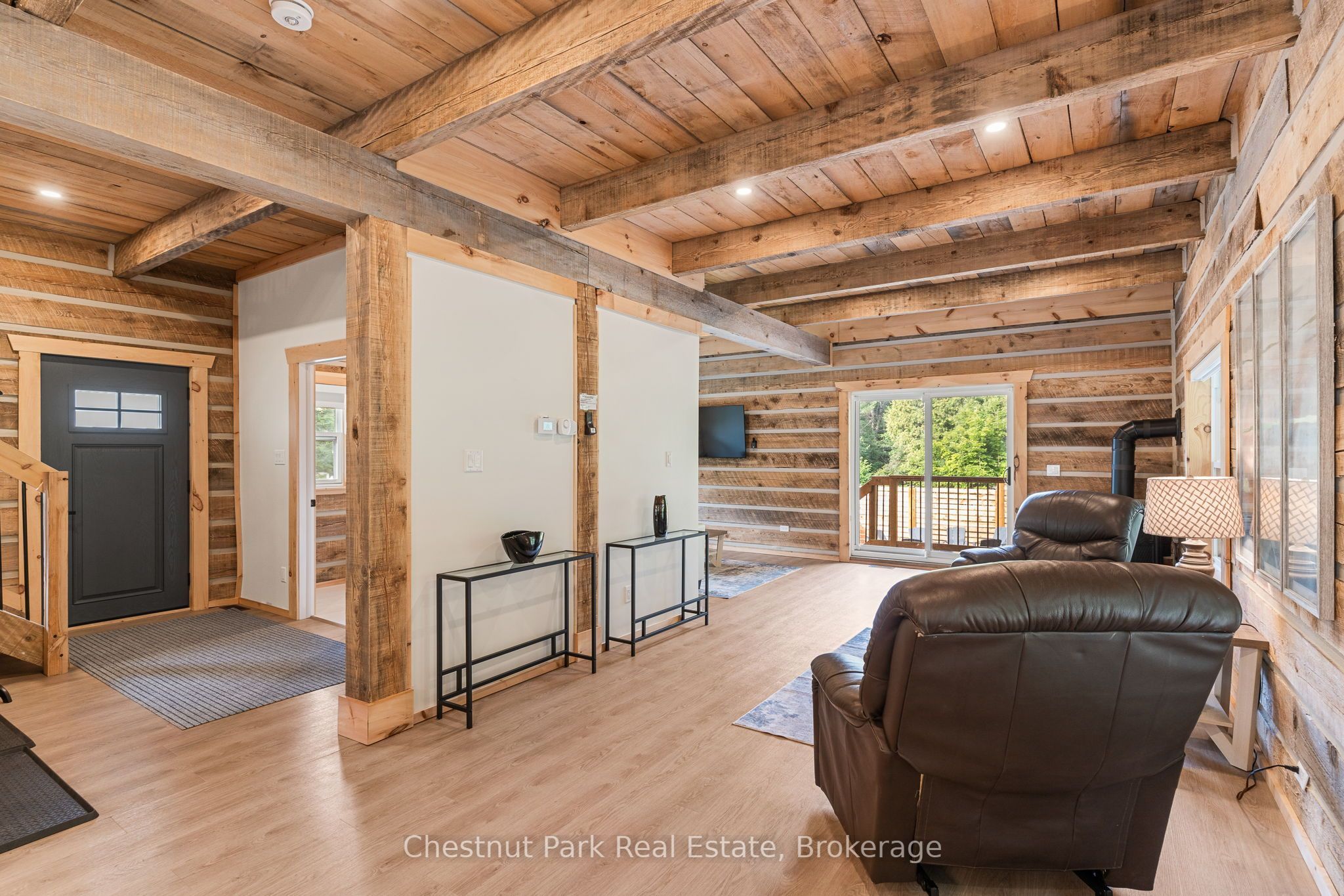 2517 North Shore Road Property Photo 9
