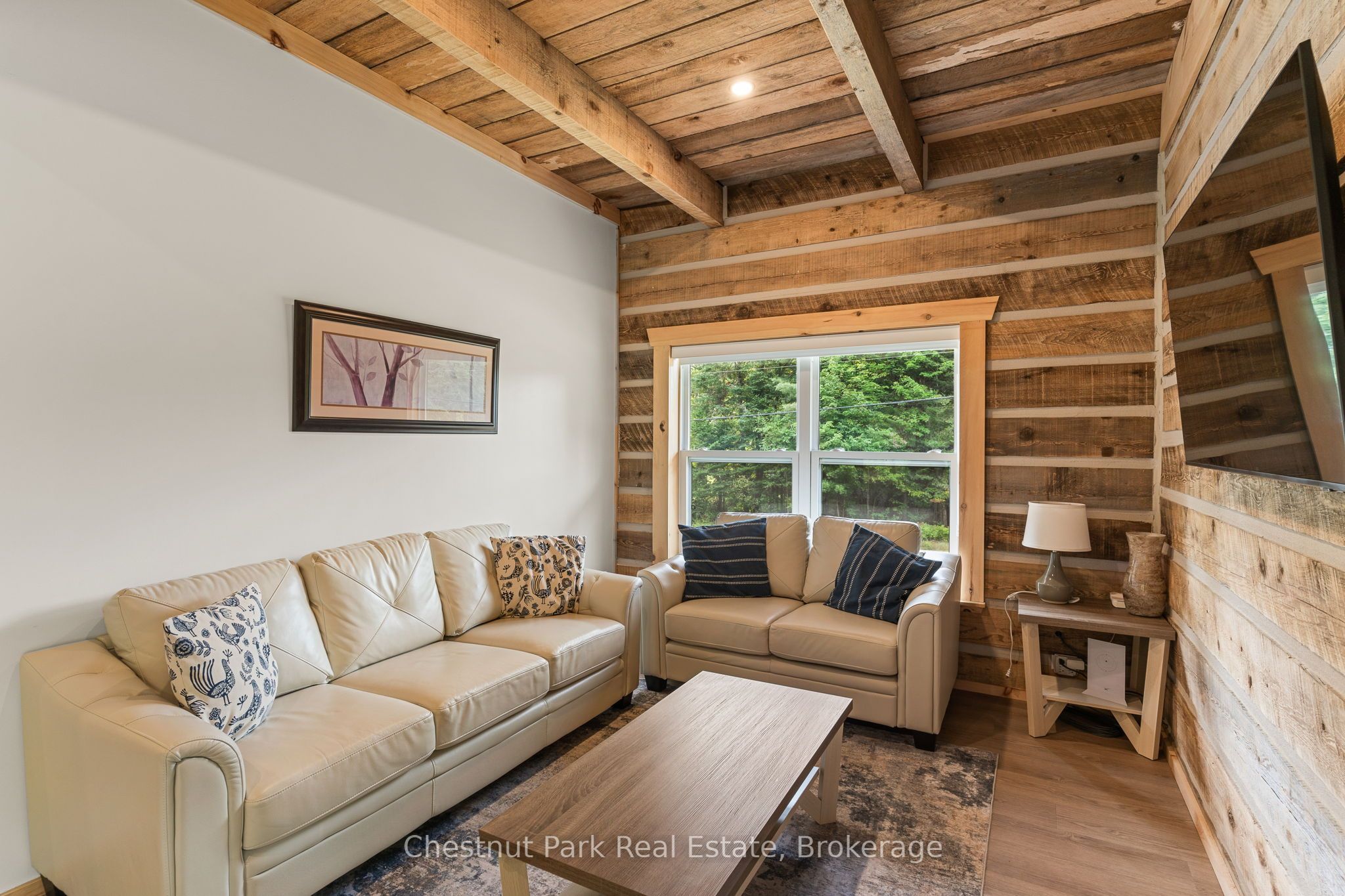 2517 North Shore Road Property Photo 10