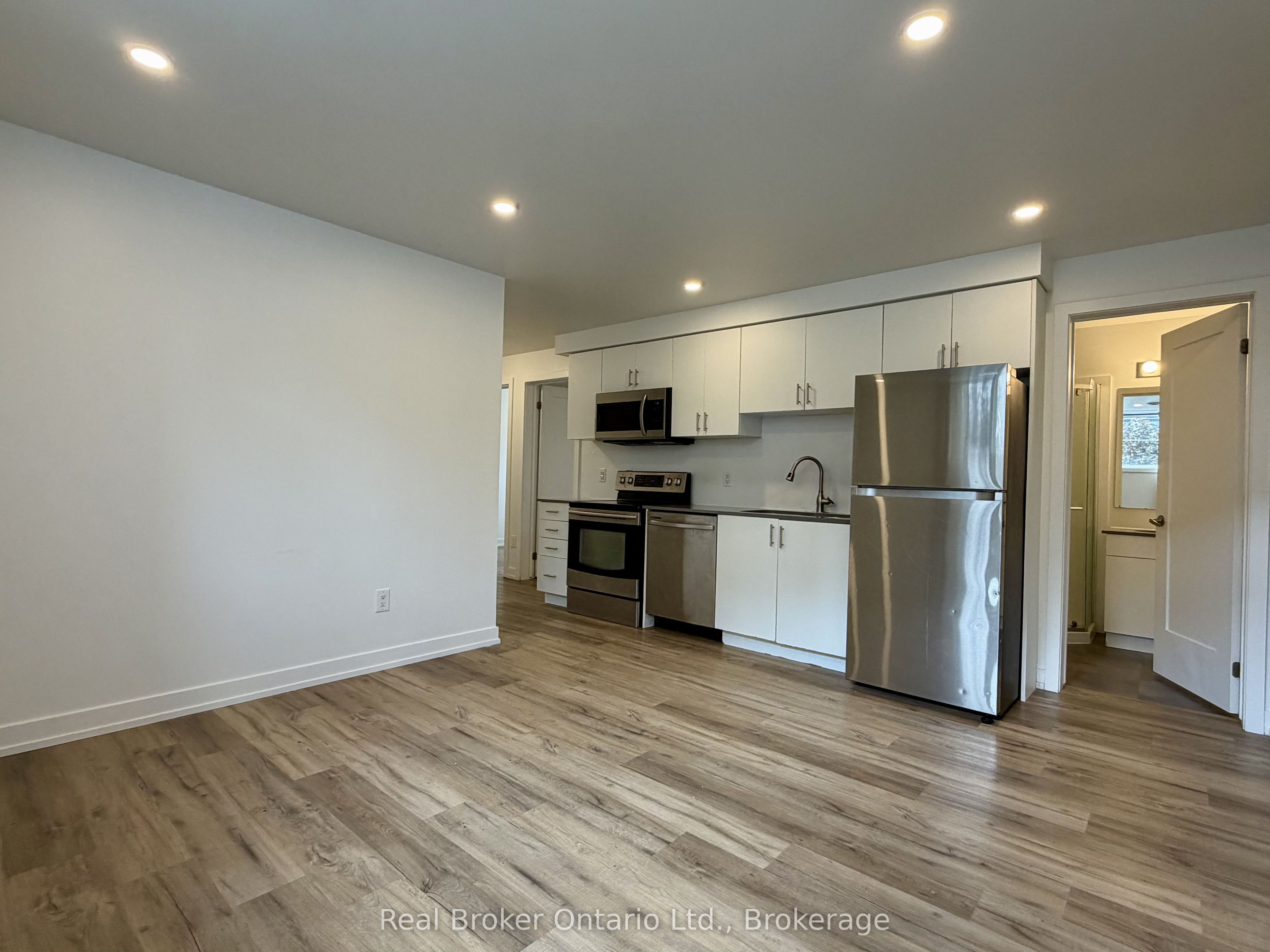 4263 Fourth Avenue 613 Property Photo 8