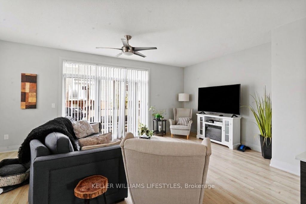 3025 Singleton Avenue 52 Property Photo 12