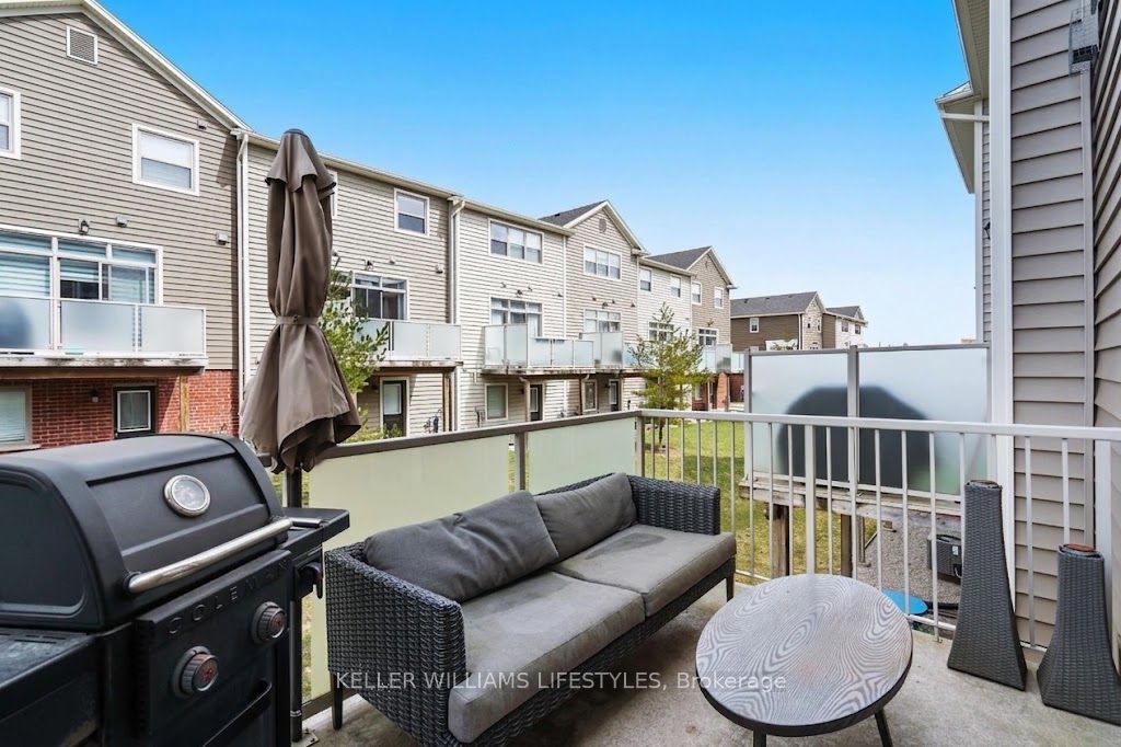 3025 Singleton Avenue 52 Property Photo 18