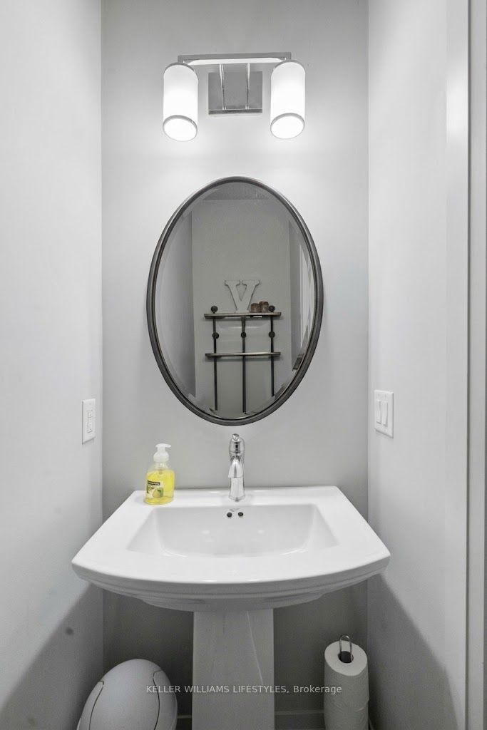 3025 Singleton Avenue 52 Property Photo 23