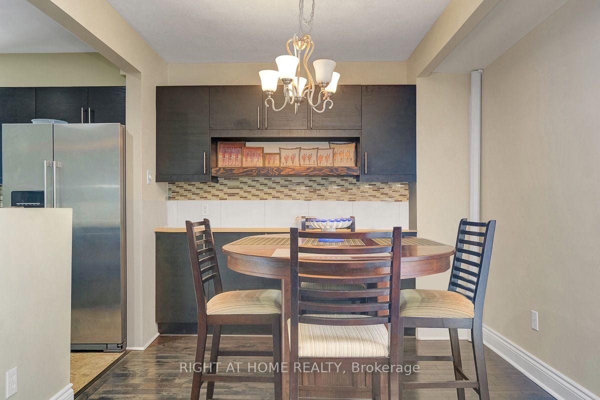 1736 Stoneboat Crescent Property Photo 9