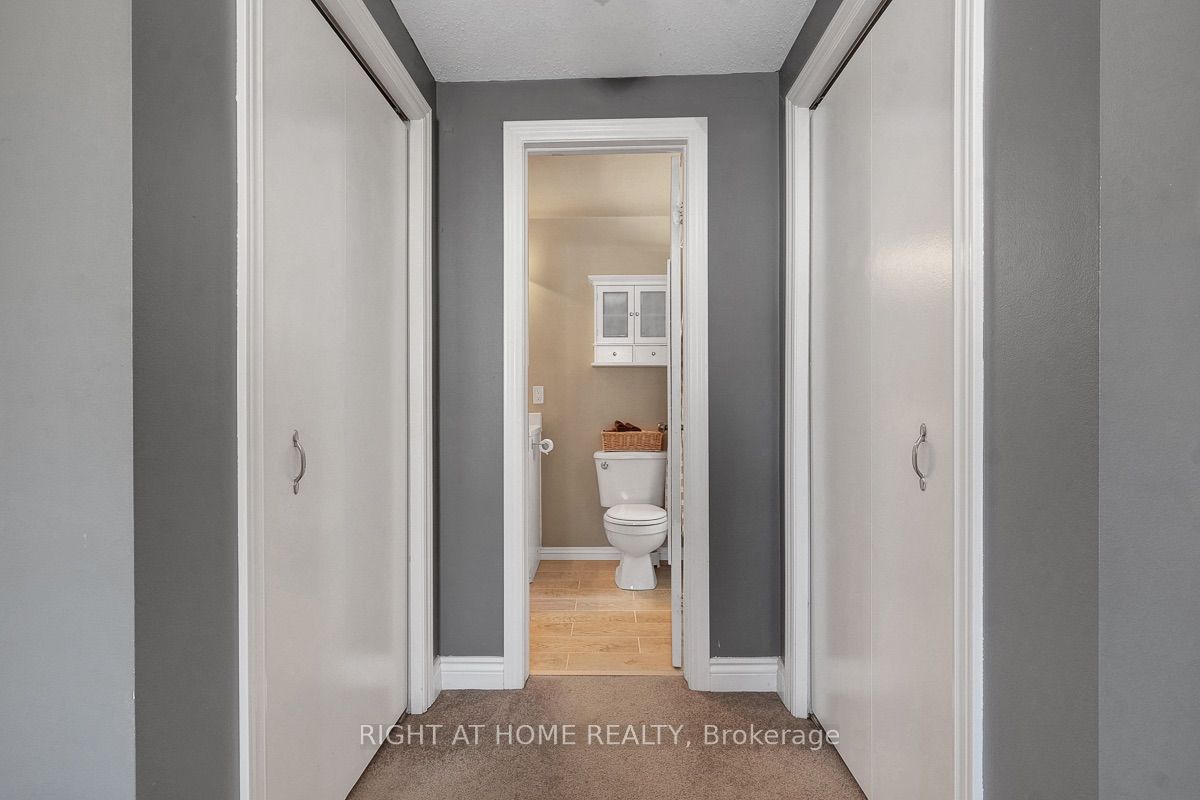 1736 Stoneboat Crescent Property Photo 21