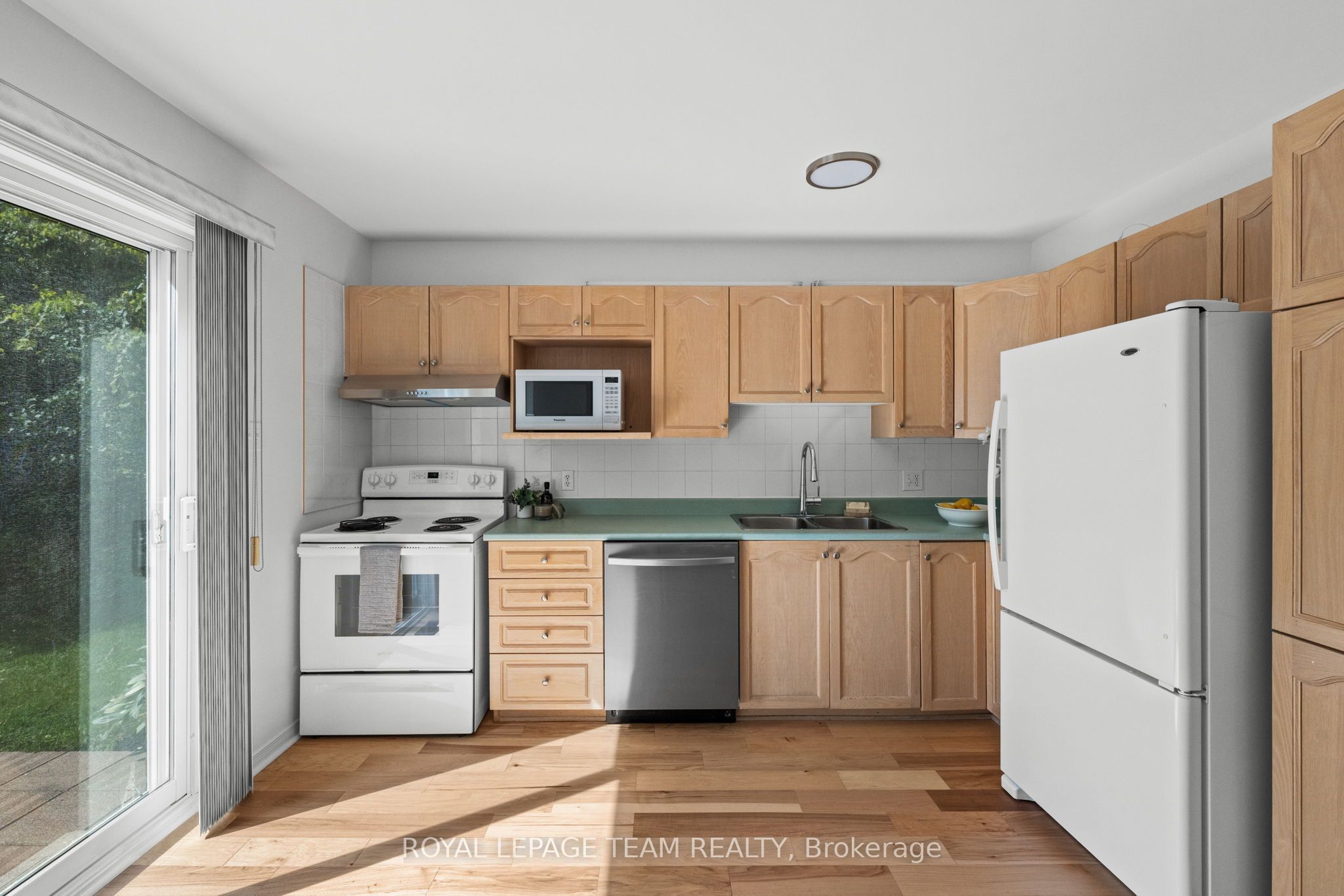 77 Sherring Court Property Photo 4