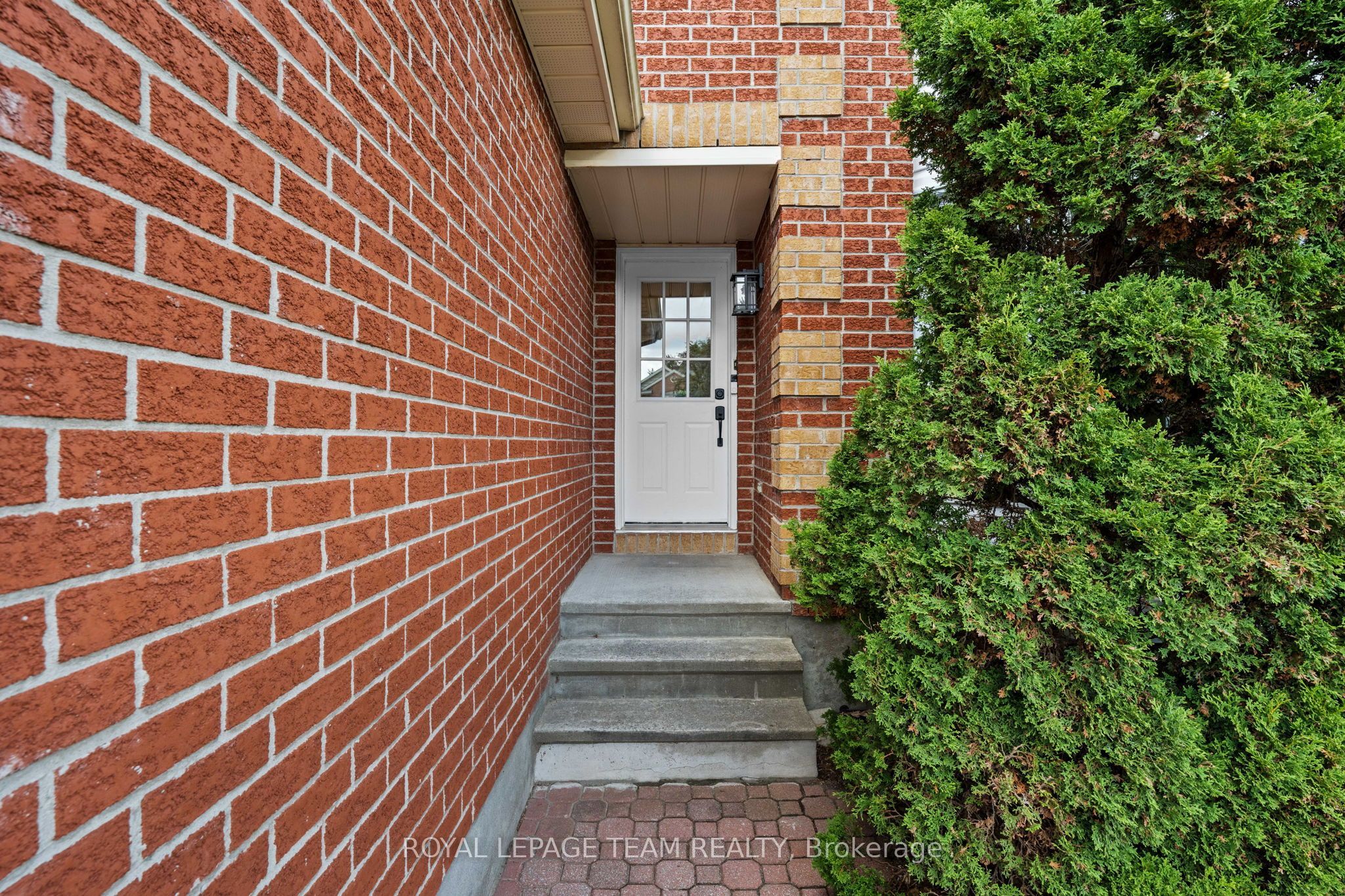 77 Sherring Court Property Photo 8