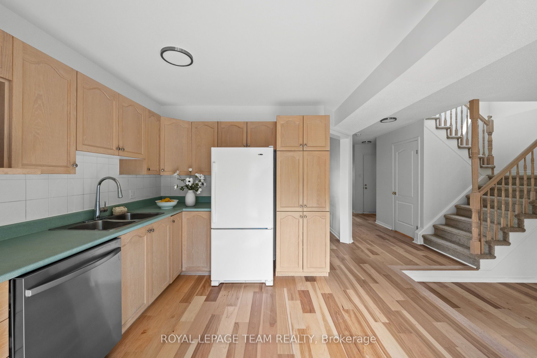 77 Sherring Court Property Photo 20