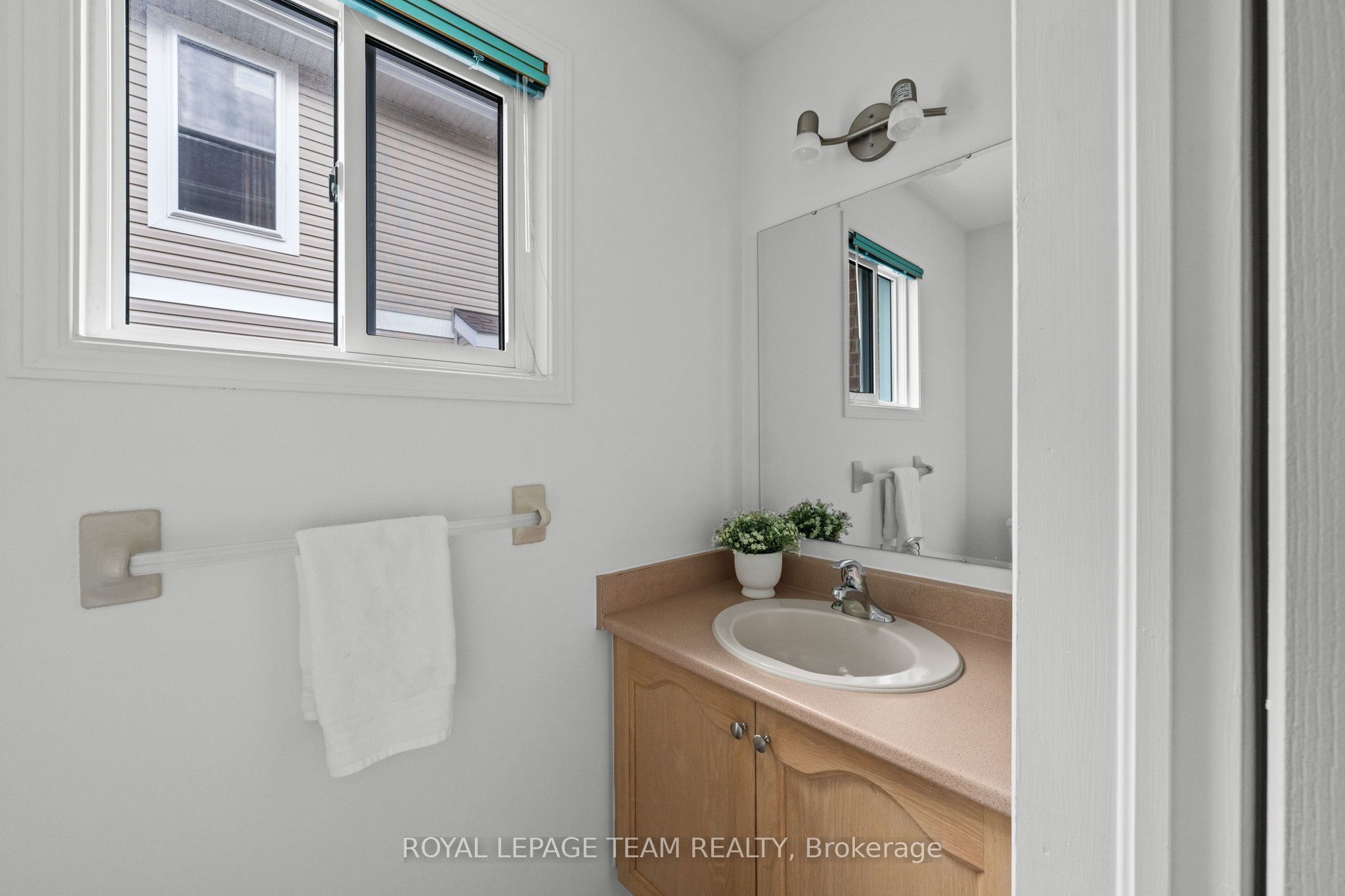 77 Sherring Court Property Photo 21
