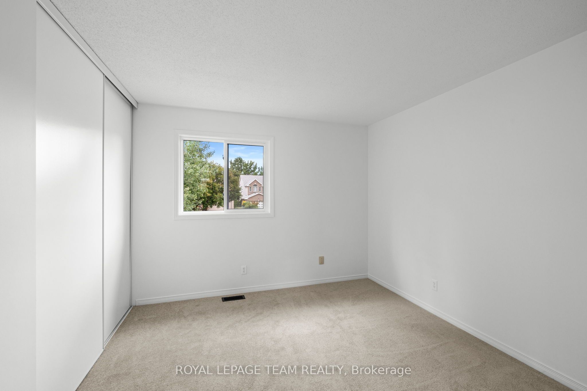 77 Sherring Court Property Photo 37