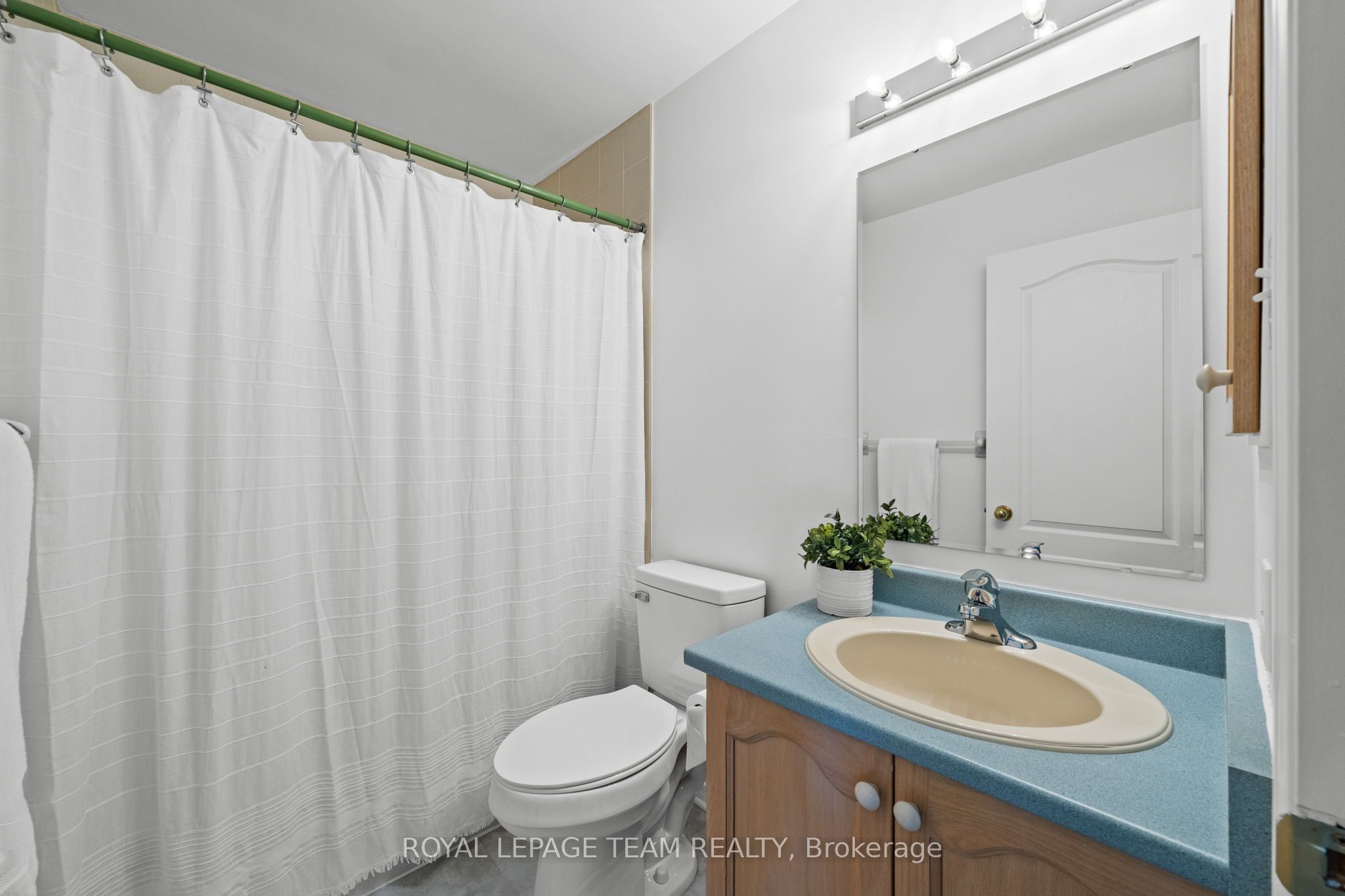 77 Sherring Court Property Photo 38