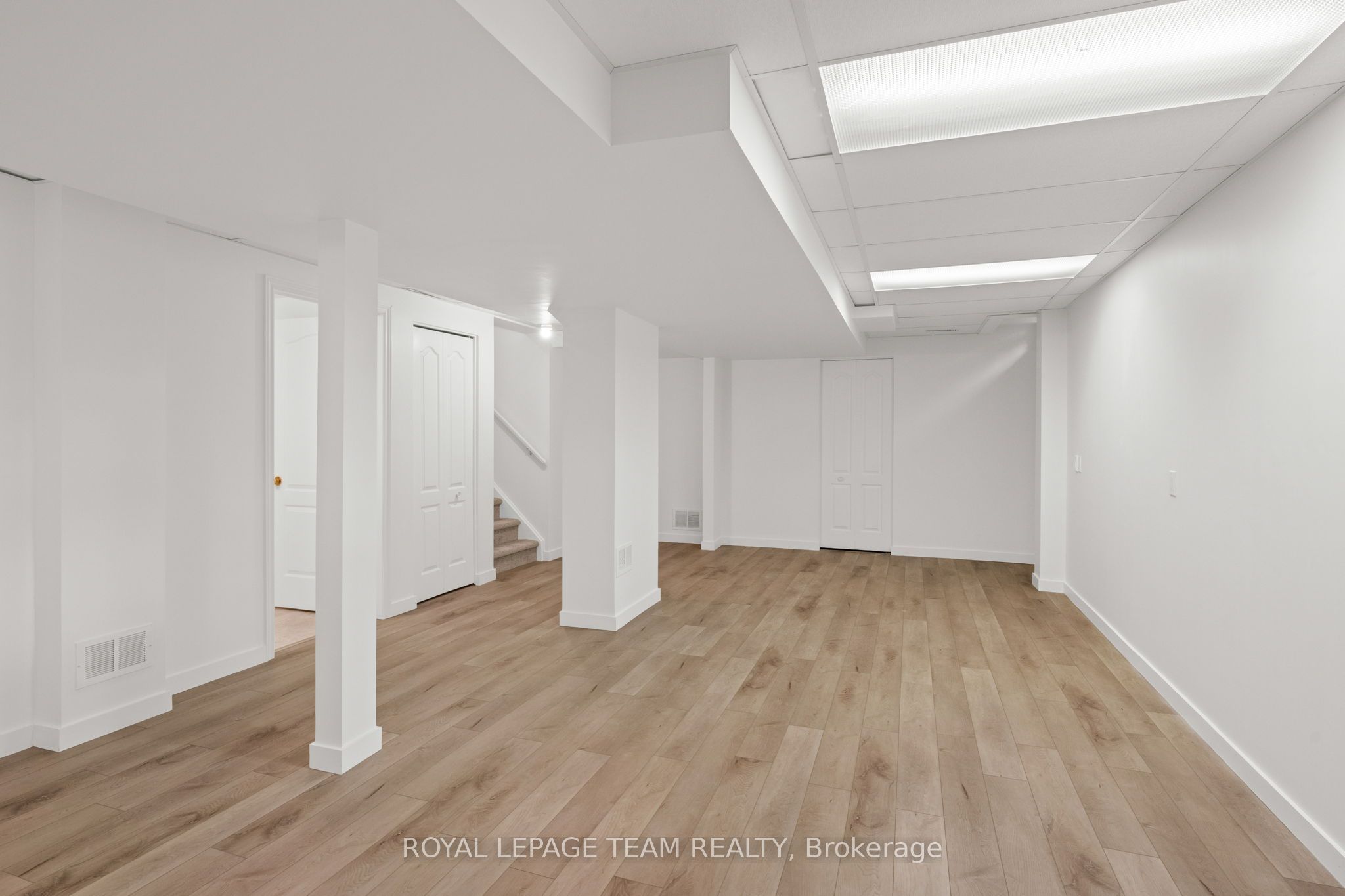 77 Sherring Court Property Photo 41