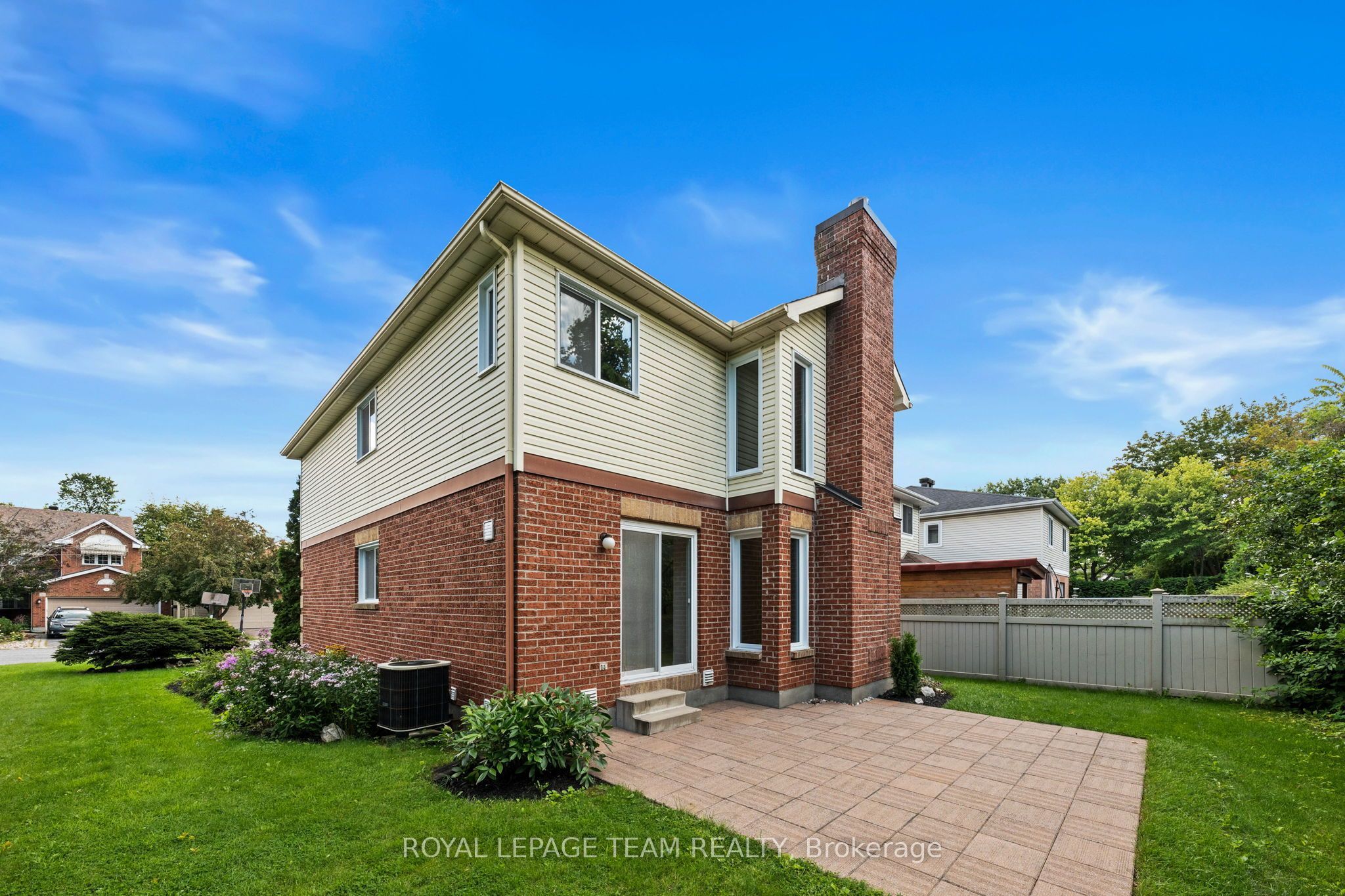 77 Sherring Court Property Photo 43
