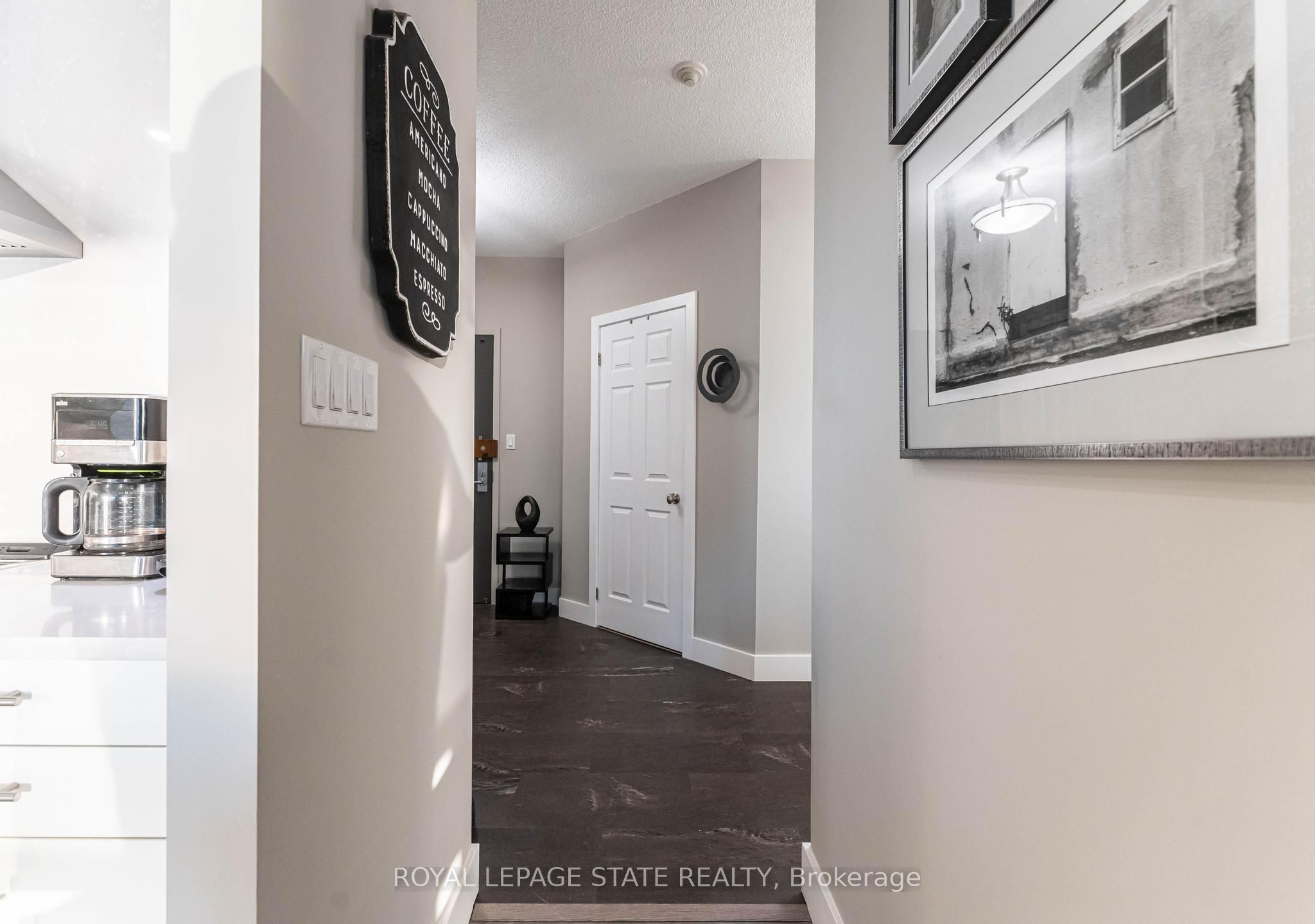 67 Caroline Street S 17c Property Photo 25