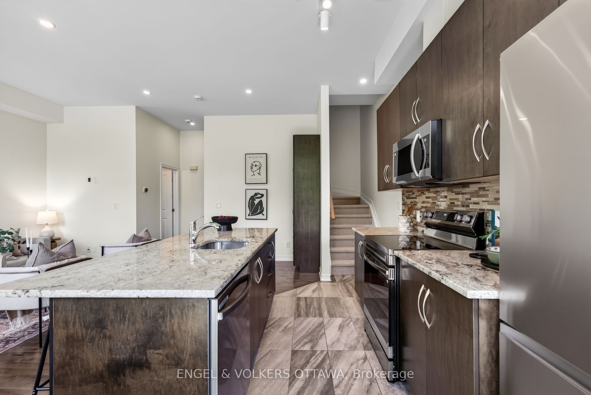 3652 Downpatrick Road Property Photo 17